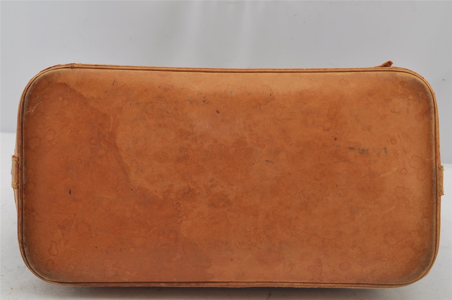 Authentic Louis Vuitton Monogram Alma Hand Bag Purse M51130 LV 6496J