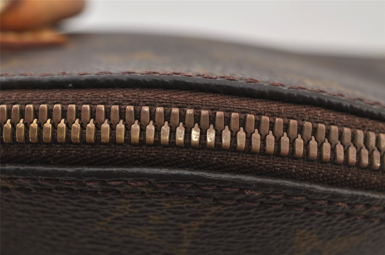 Authentic Louis Vuitton Monogram Alma Hand Bag Purse M51130 LV 6496J