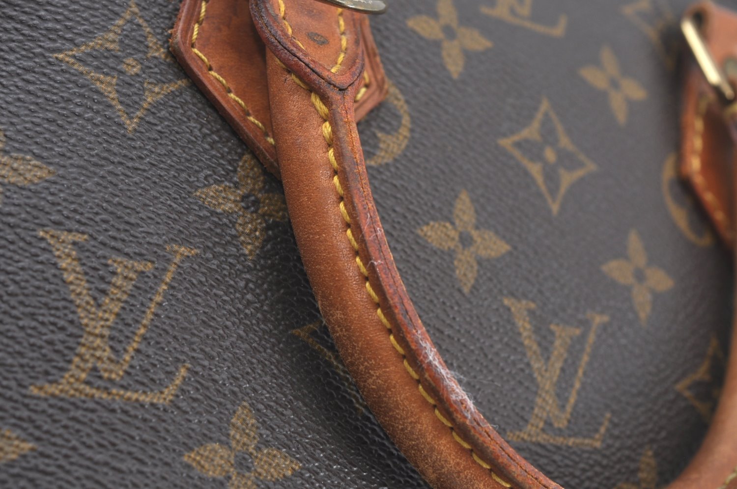 Authentic Louis Vuitton Monogram Alma Hand Bag Purse M51130 LV 6498J