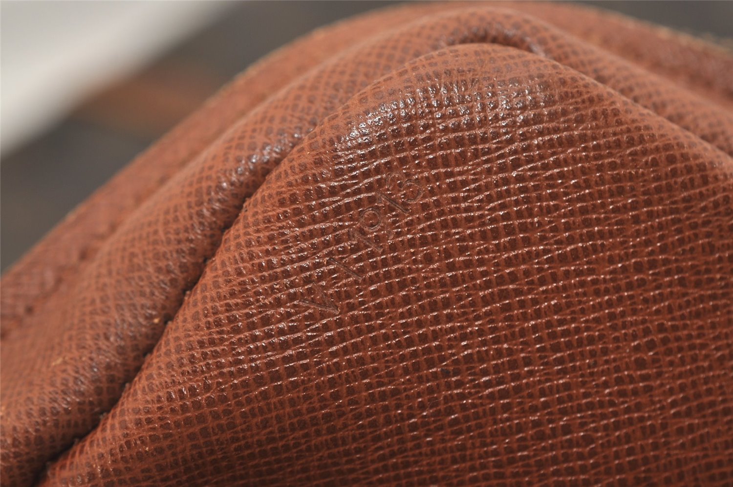 Authentic Louis Vuitton Monogram Porte Documents Voyage M53361 Briefcase 6500J