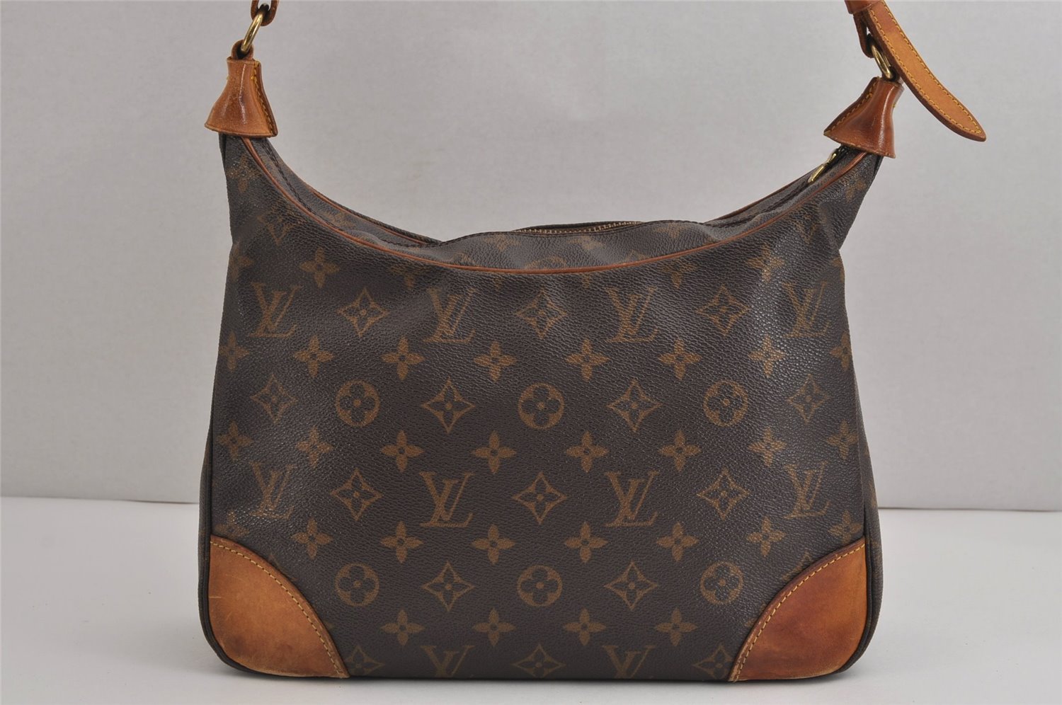 Authentic Louis Vuitton Monogram Boulogne 30 Shoulder Cross Bag M52165 LV 6505J