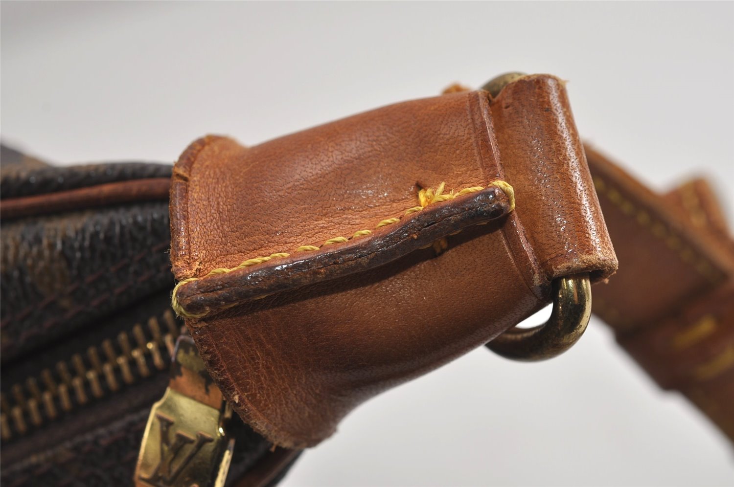 Authentic Louis Vuitton Monogram Boulogne 30 Shoulder Cross Bag M52165 LV 6505J