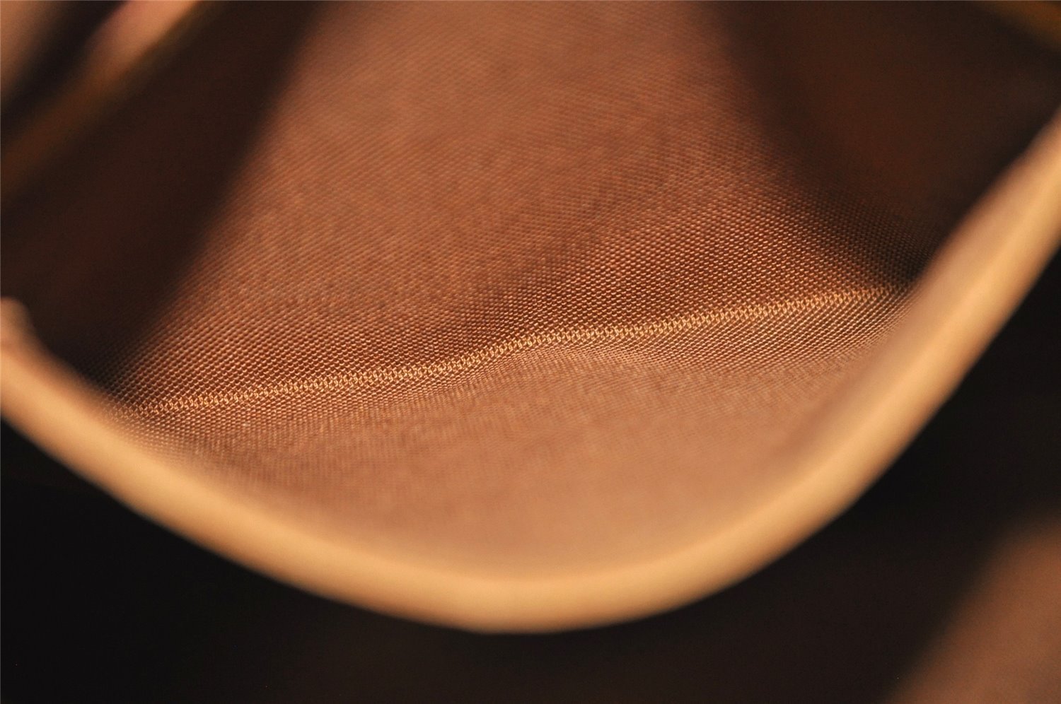 Authentic Louis Vuitton Monogram Alma Hand Bag Purse M51130 LV 6506I