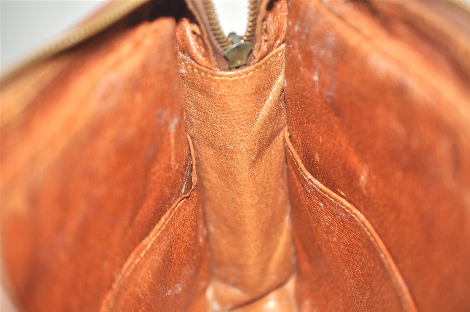 Authentic Louis Vuitton Monogram Sac Bandouliere 30 Shoulder Bag Old Model 6508J