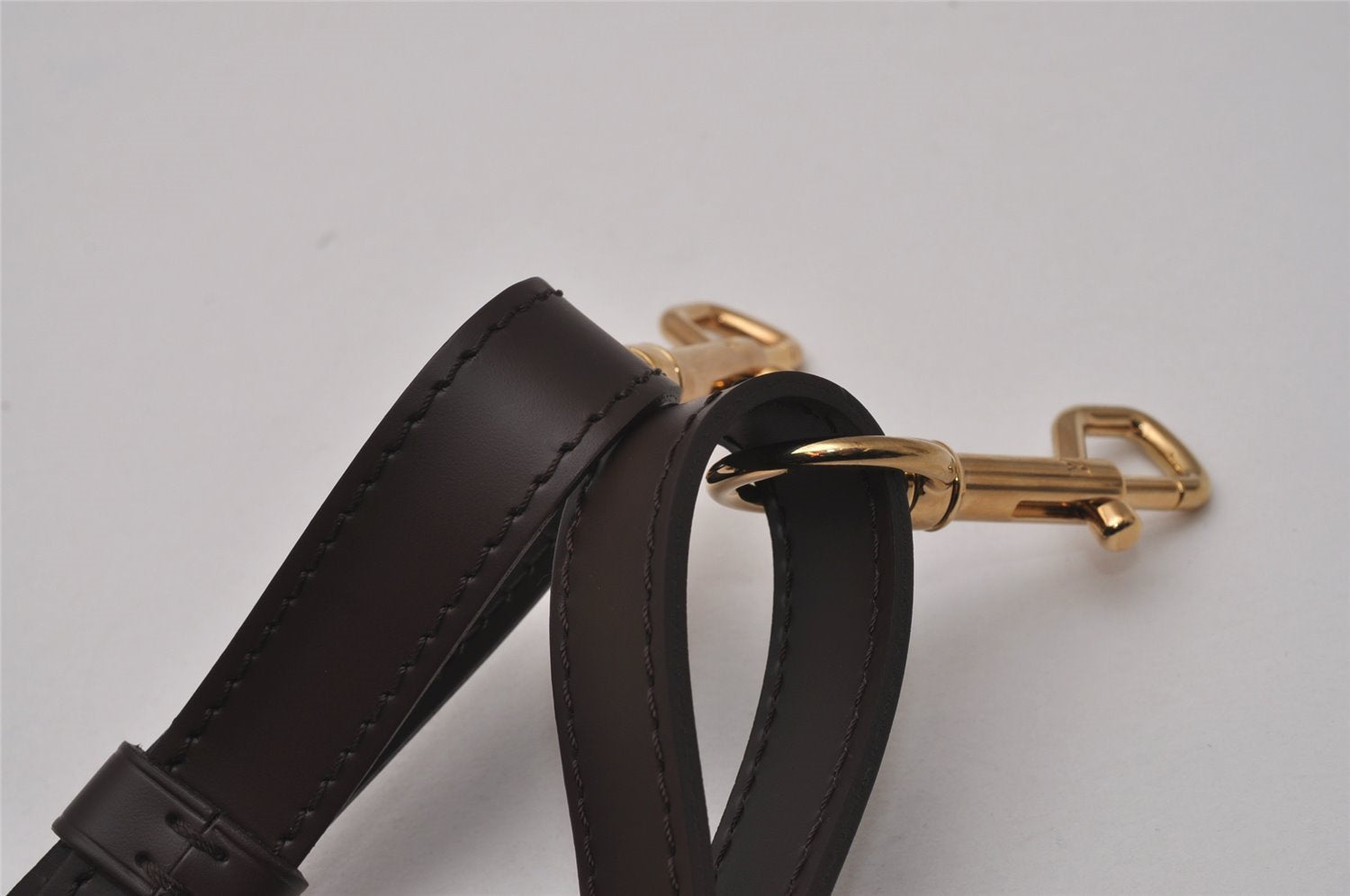 Authentic Louis Vuitton Leather Shoulder Strap Brown 22.4-25.2