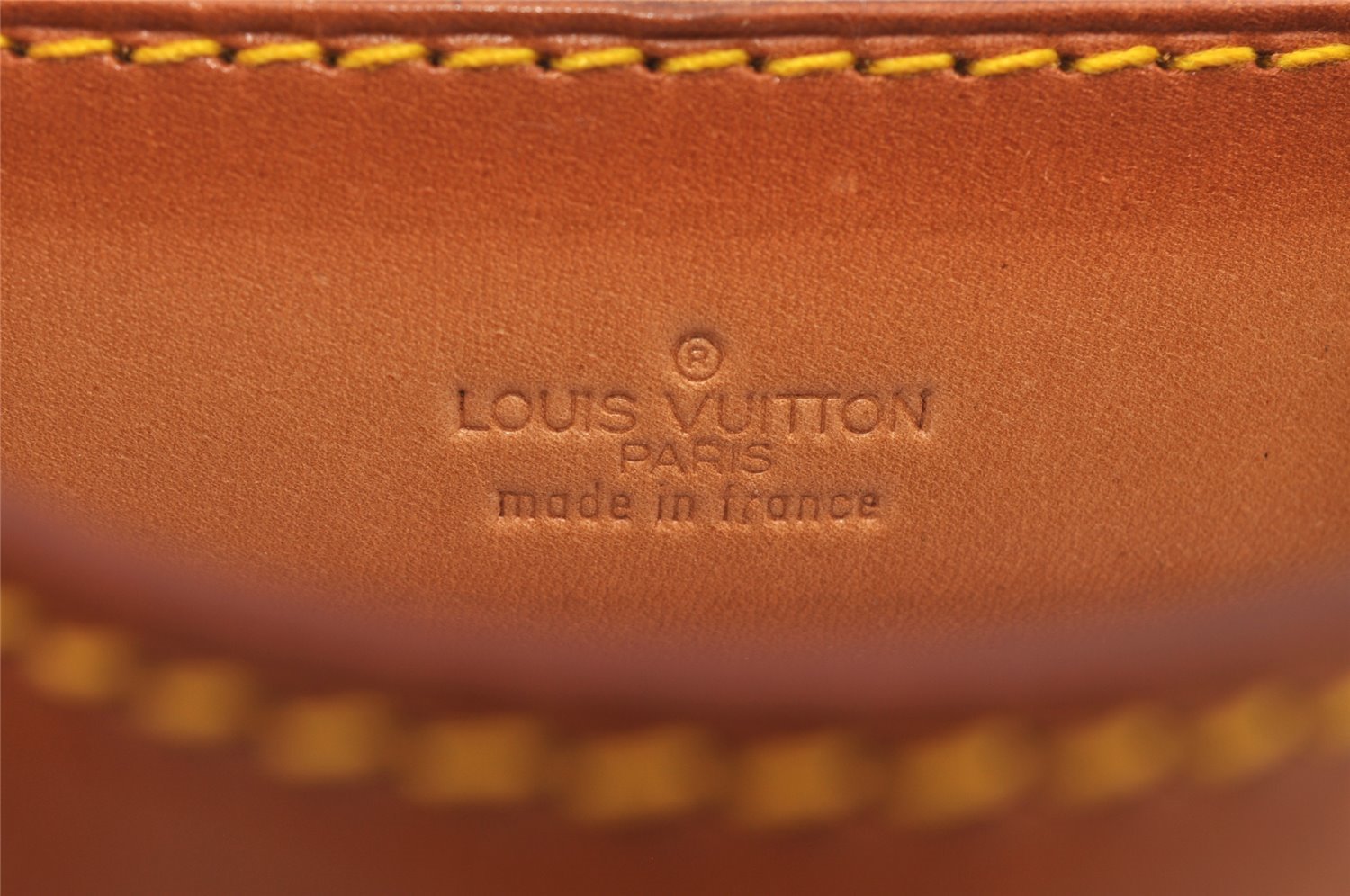 Authentic Louis Vuitton Leather Shoulder Strap Beige 35.8-42.9