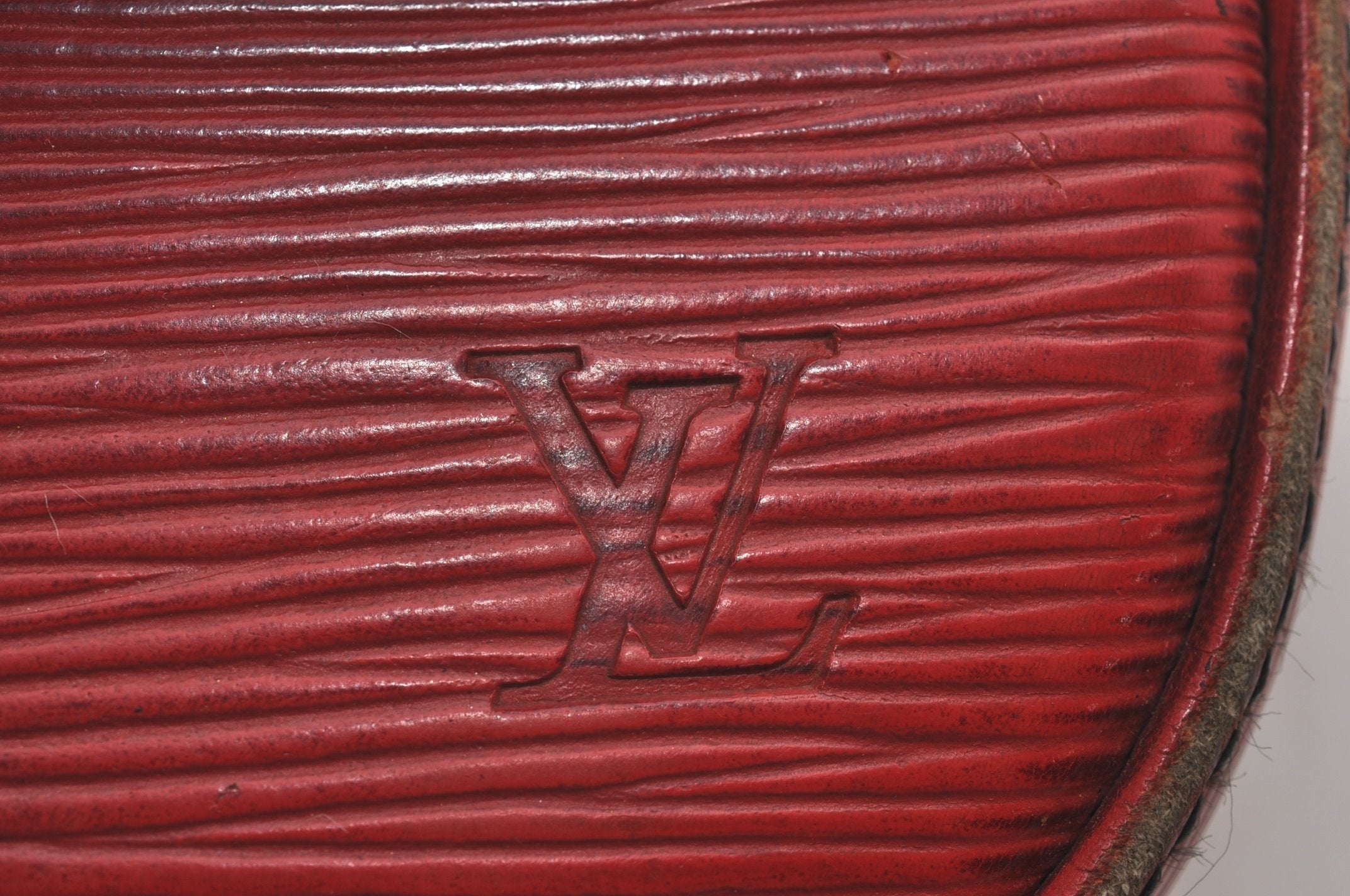 Authentic Louis Vuitton Epi Saint Cloud GM Shoulder Bag Red M52197 Junk 6517J