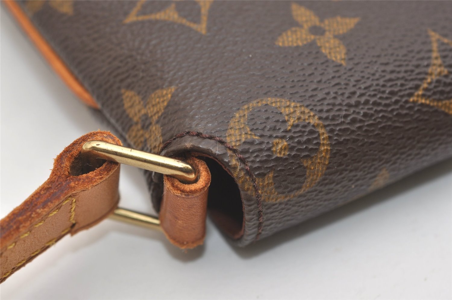 Authentic Louis Vuitton Monogram Musette Salsa Shoulder Bag Purse LV 6519J