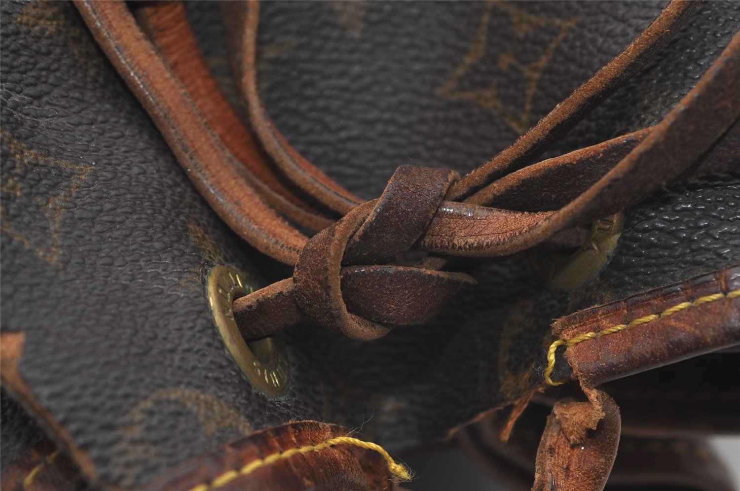 Authentic Louis Vuitton Monogram Noe Shoulder Drawstring Bag M42224 LV 6528J