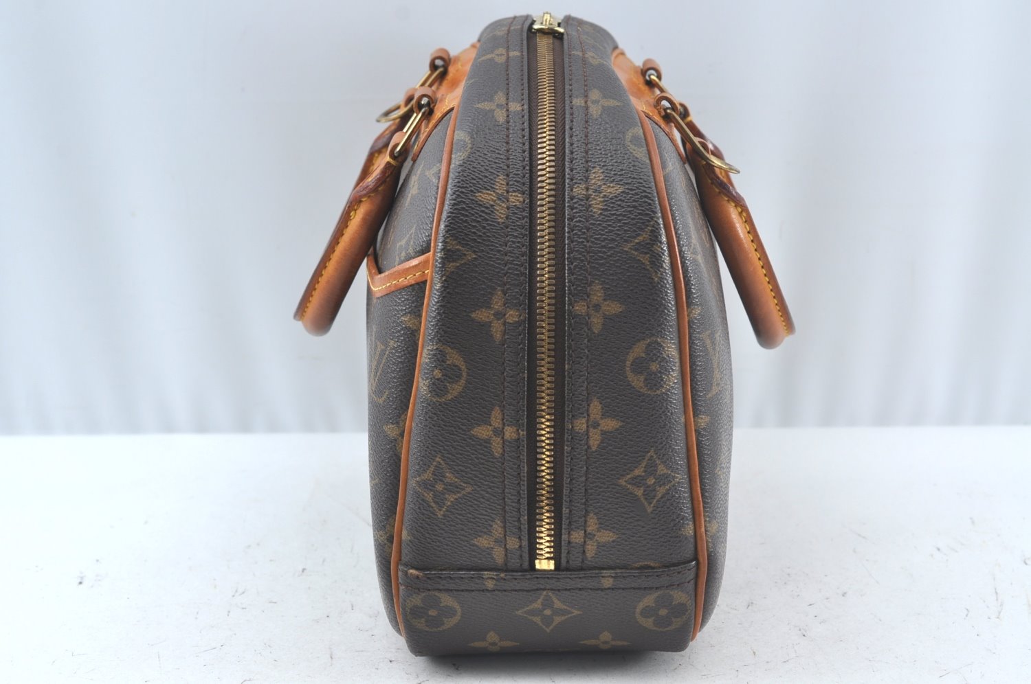 Authentic Louis Vuitton Monogram Trouville Hand Bag Purse M42228 LV 6539J