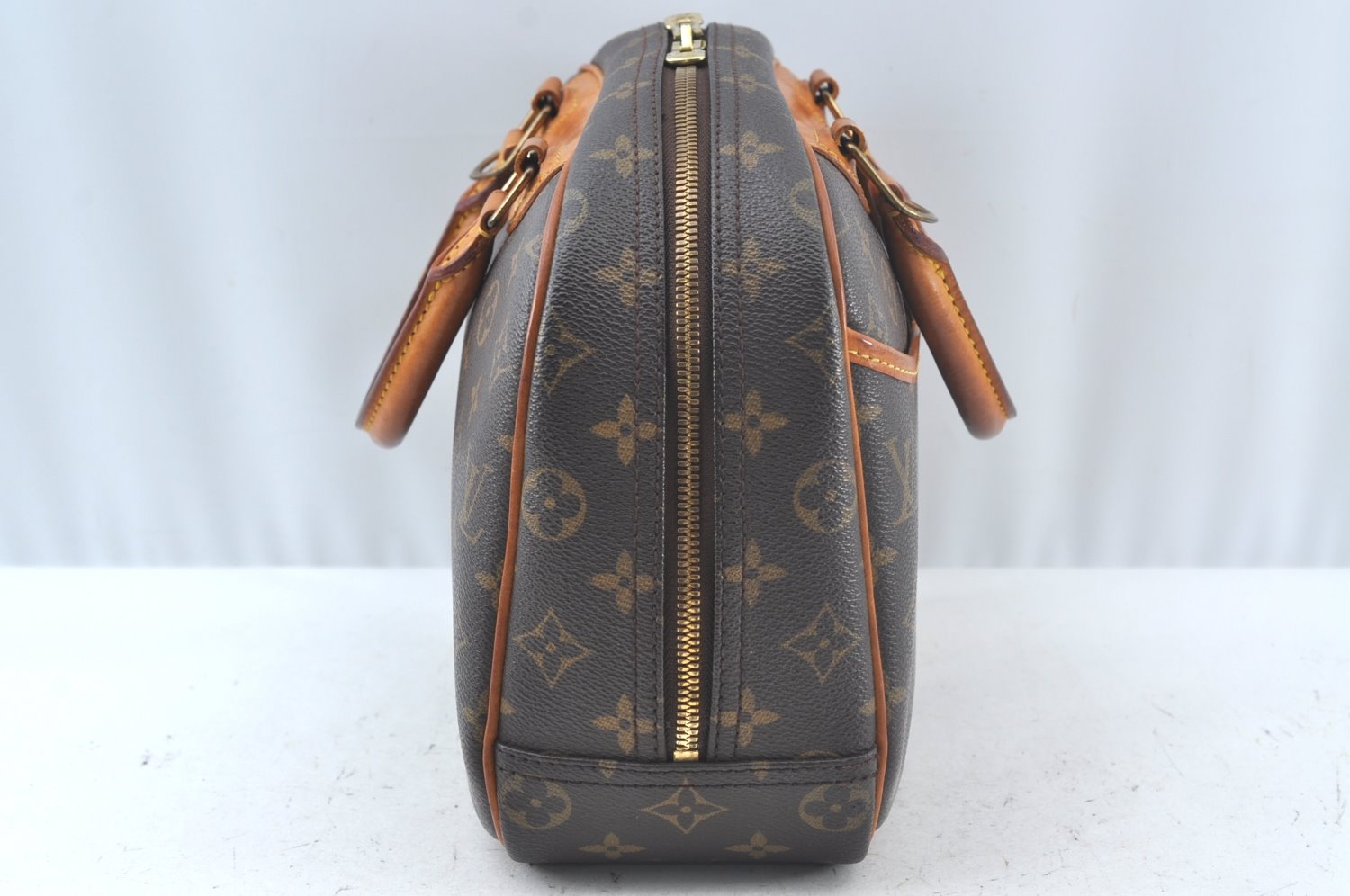 Authentic Louis Vuitton Monogram Trouville Hand Bag Purse M42228 LV 6539J