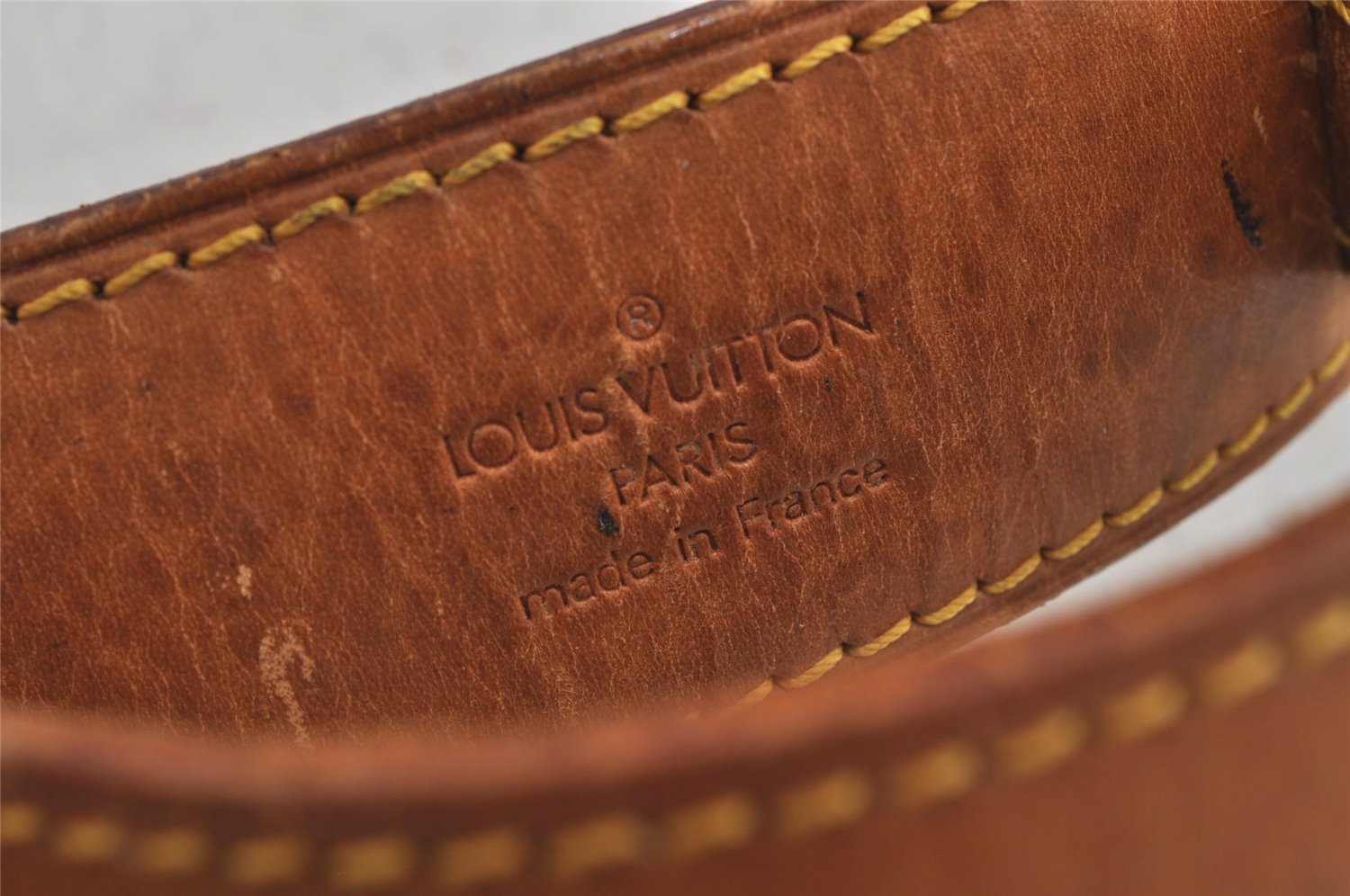 Authentic Louis Vuitton Monogram Saint Cloud GM M51242 Shoulder Cross Bag 6540J