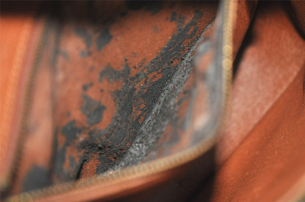 Authentic Louis Vuitton Monogram Saint Cloud GM M51242 Shoulder Cross Bag 6540J