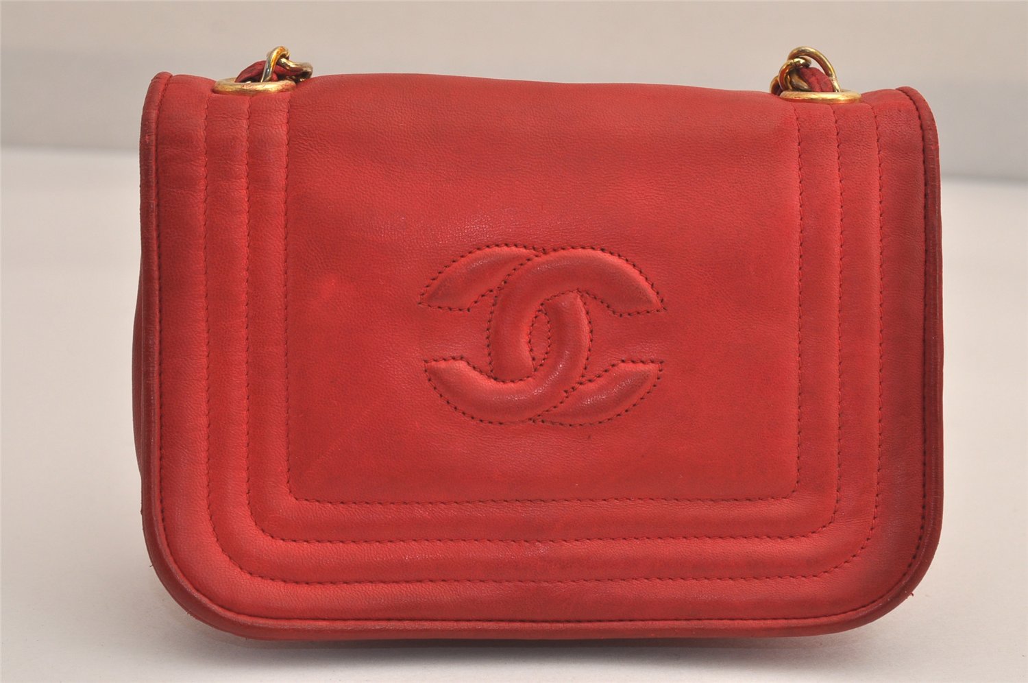 Authentic CHANEL Lamb Skin Chain Shoulder Cross Body Bag Purse Red CC 6540M