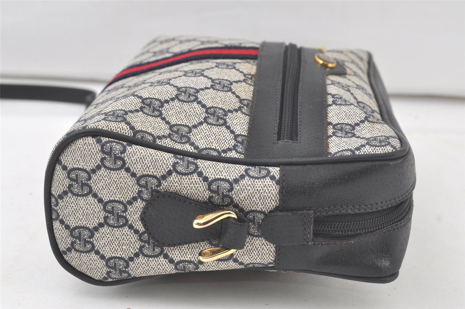 Authentic GUCCI Sherry Line Shoulder Cross Bag GG PVC Leather Navy Junk 6543K