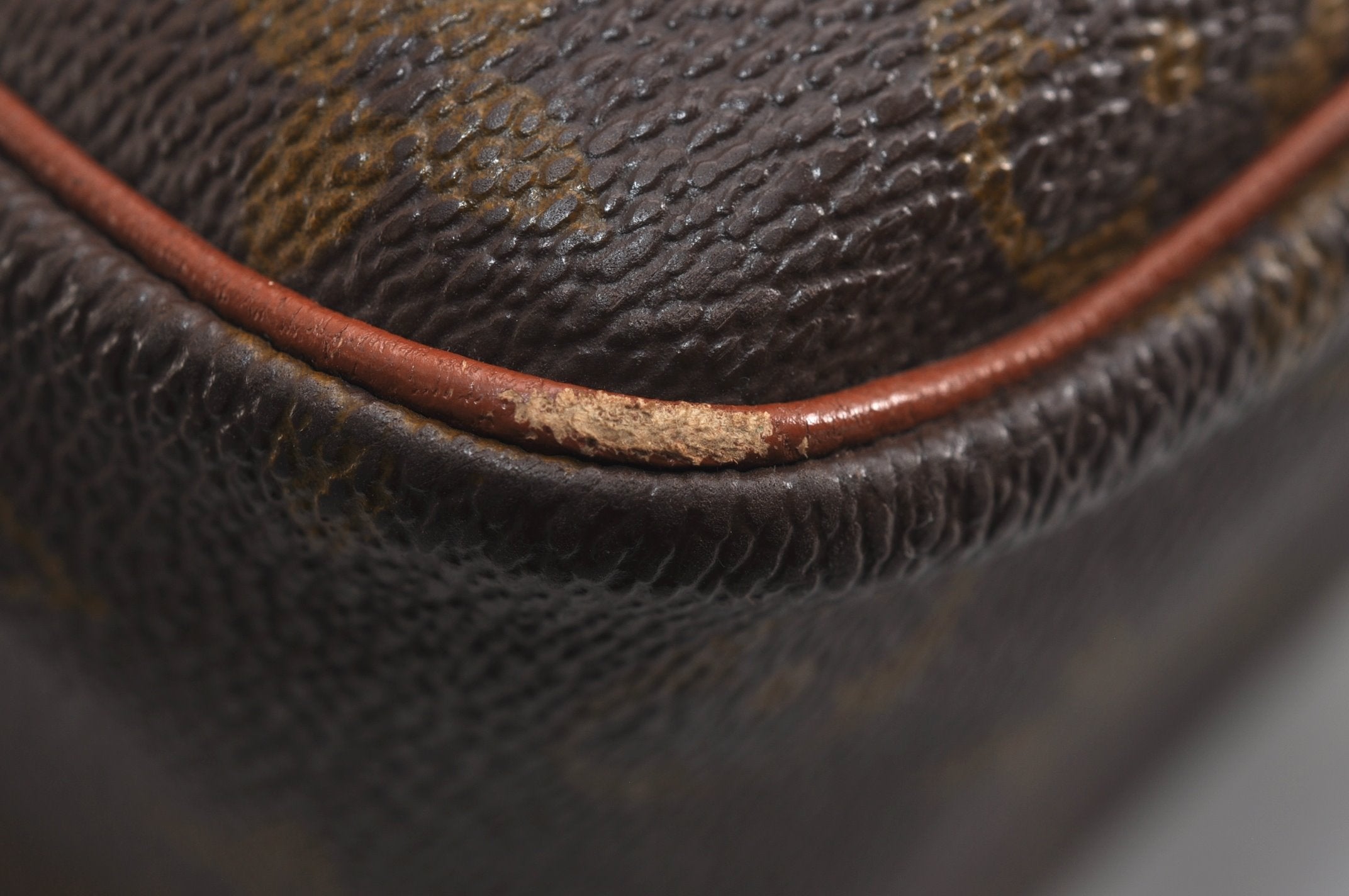 Authentic Louis Vuitton Monogram Marceau Shoulder Body Bag Old Model Junk 6548J