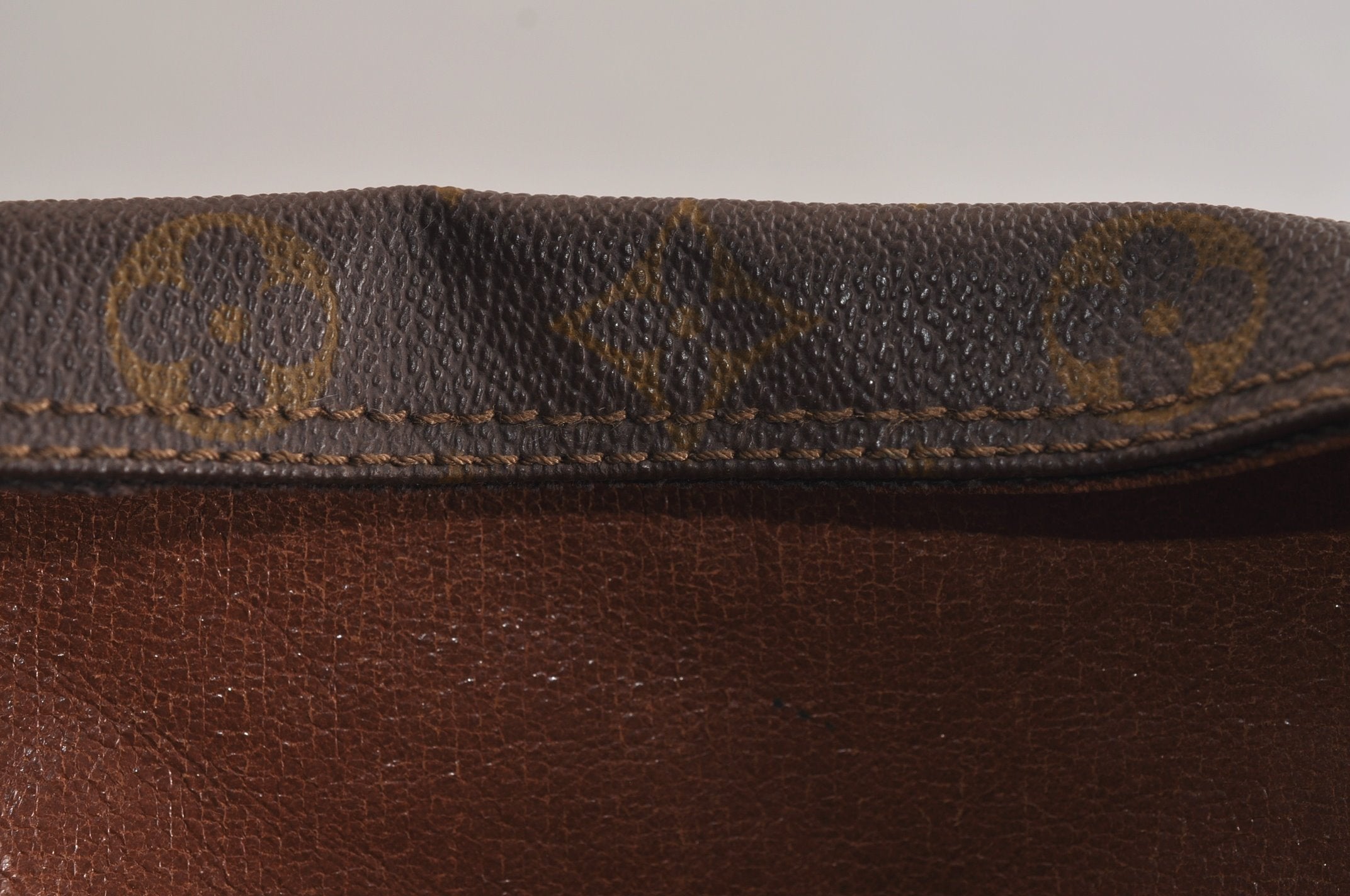 Authentic Louis Vuitton Monogram Marceau Shoulder Body Bag Old Model Junk 6548J