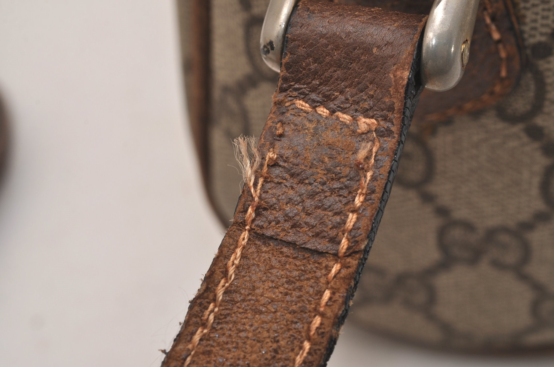 Authentic GUCCI Web Sherry Line Shoulder Cross Bag GG PVC Leather Brown 6549J