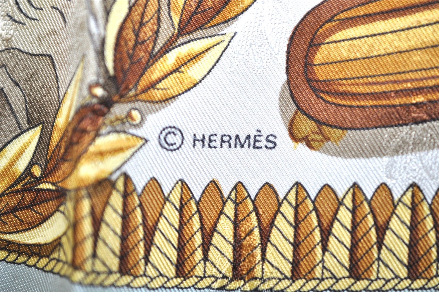 Authentic HERMES Carre 90 Scarf 