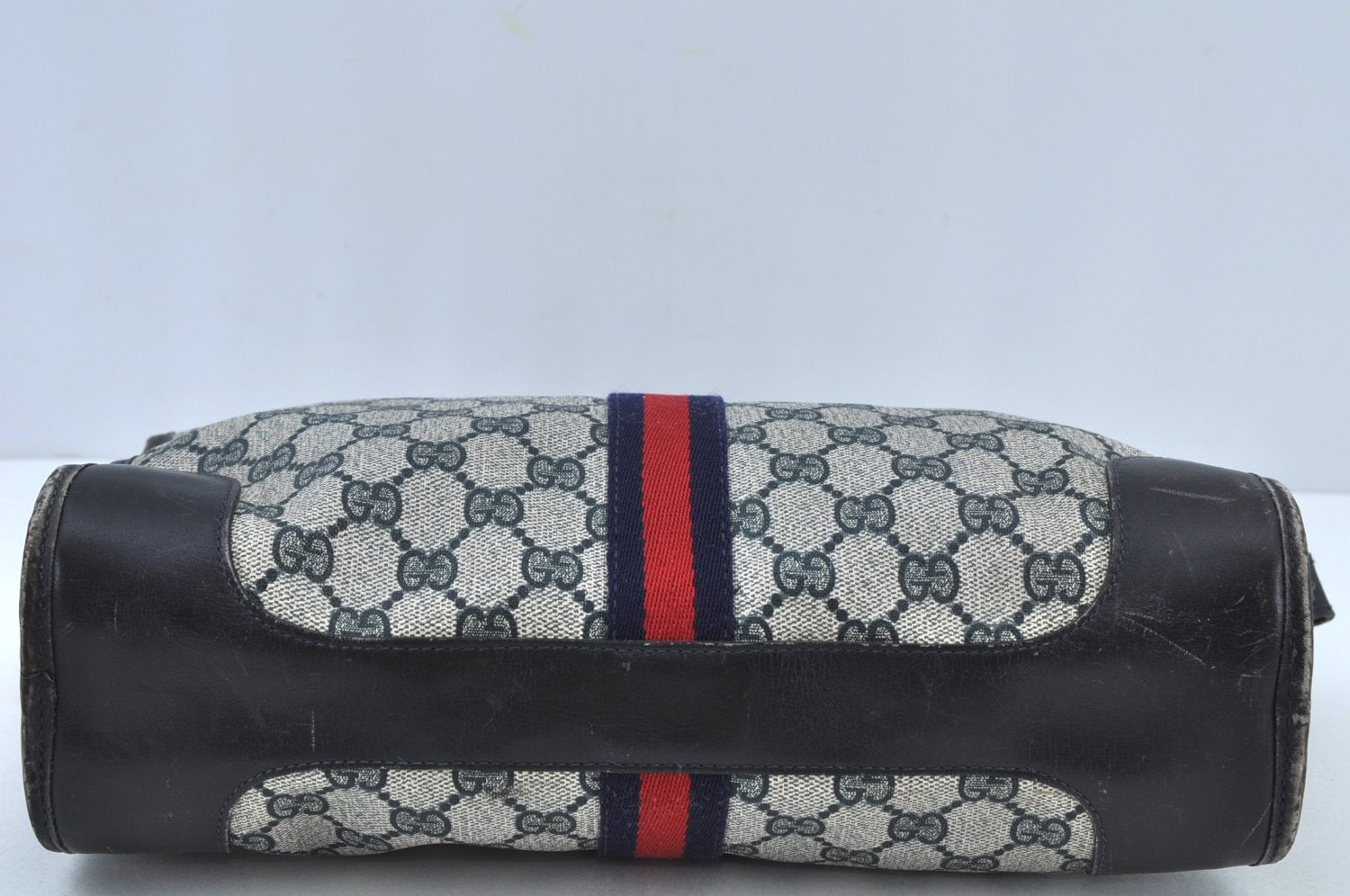 Authentic GUCCI Web Sherry Line Shoulder Cross Bag GG PVC Leather Navy 6561G