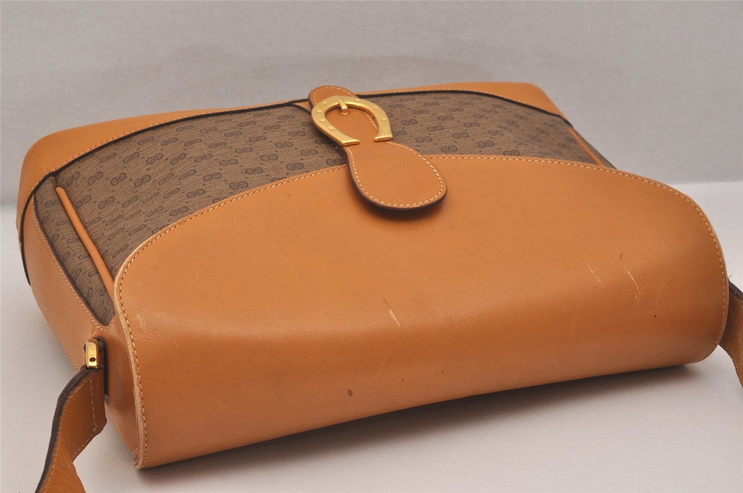 Authentic GUCCI Micro GG PVC Leather Shoulder Cross Body Bag Purse Brown 6574J