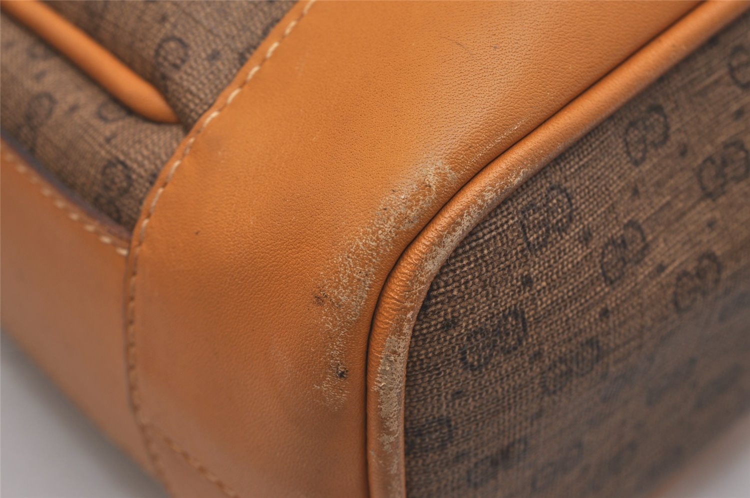 Authentic GUCCI Micro GG PVC Leather Shoulder Cross Body Bag Purse Brown 6574J