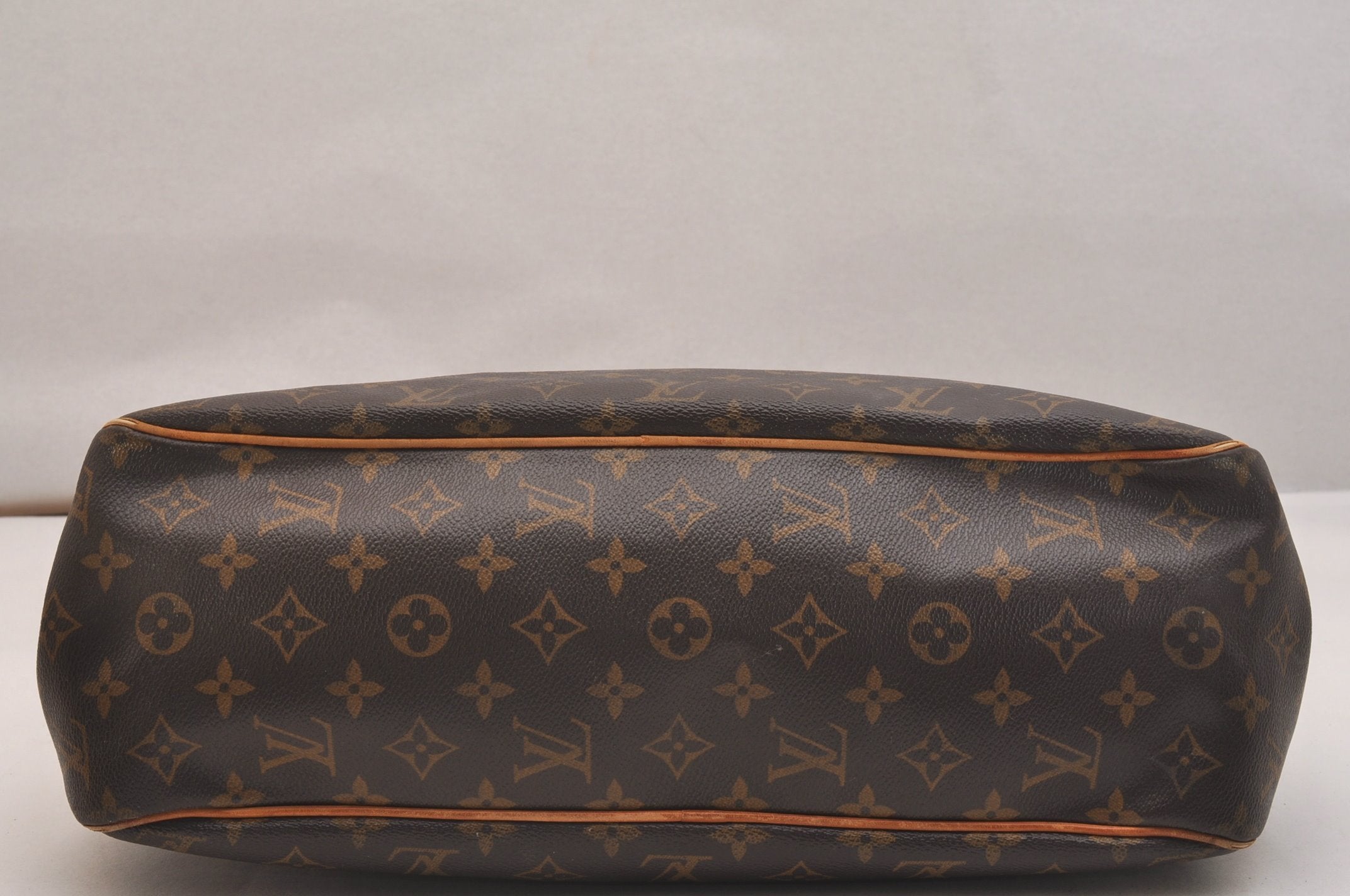Authentic Louis Vuitton Monogram Batignolles Horizontal Tote Bag M51154 LV 6584J