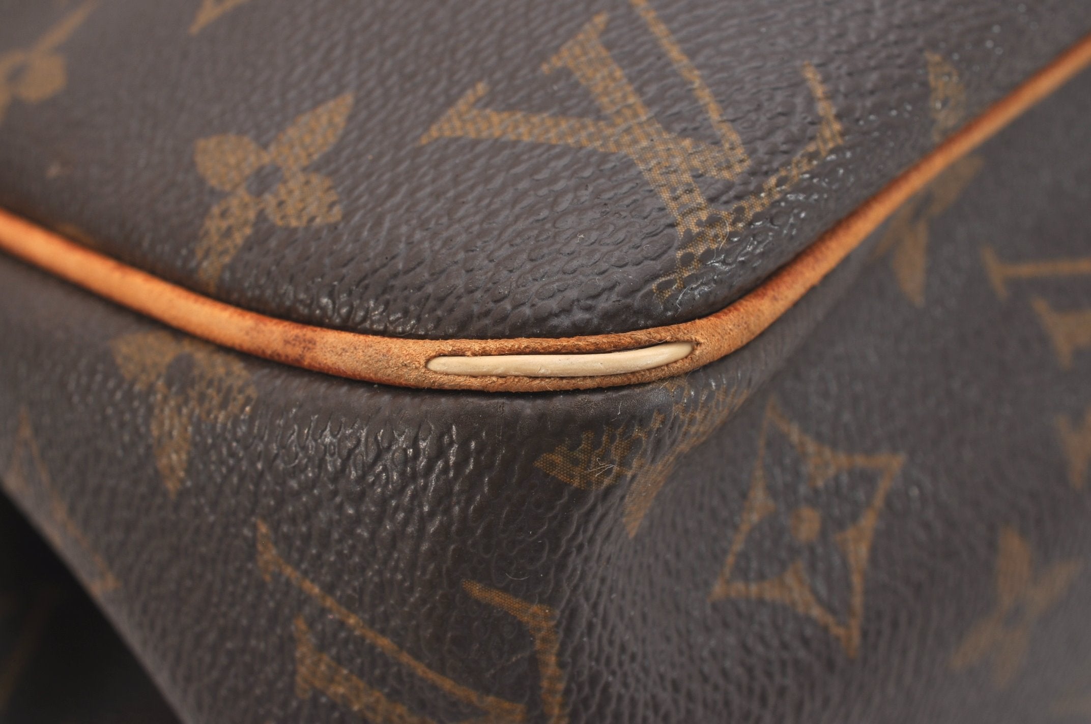 Authentic Louis Vuitton Monogram Batignolles Horizontal Tote Bag M51154 LV 6584J