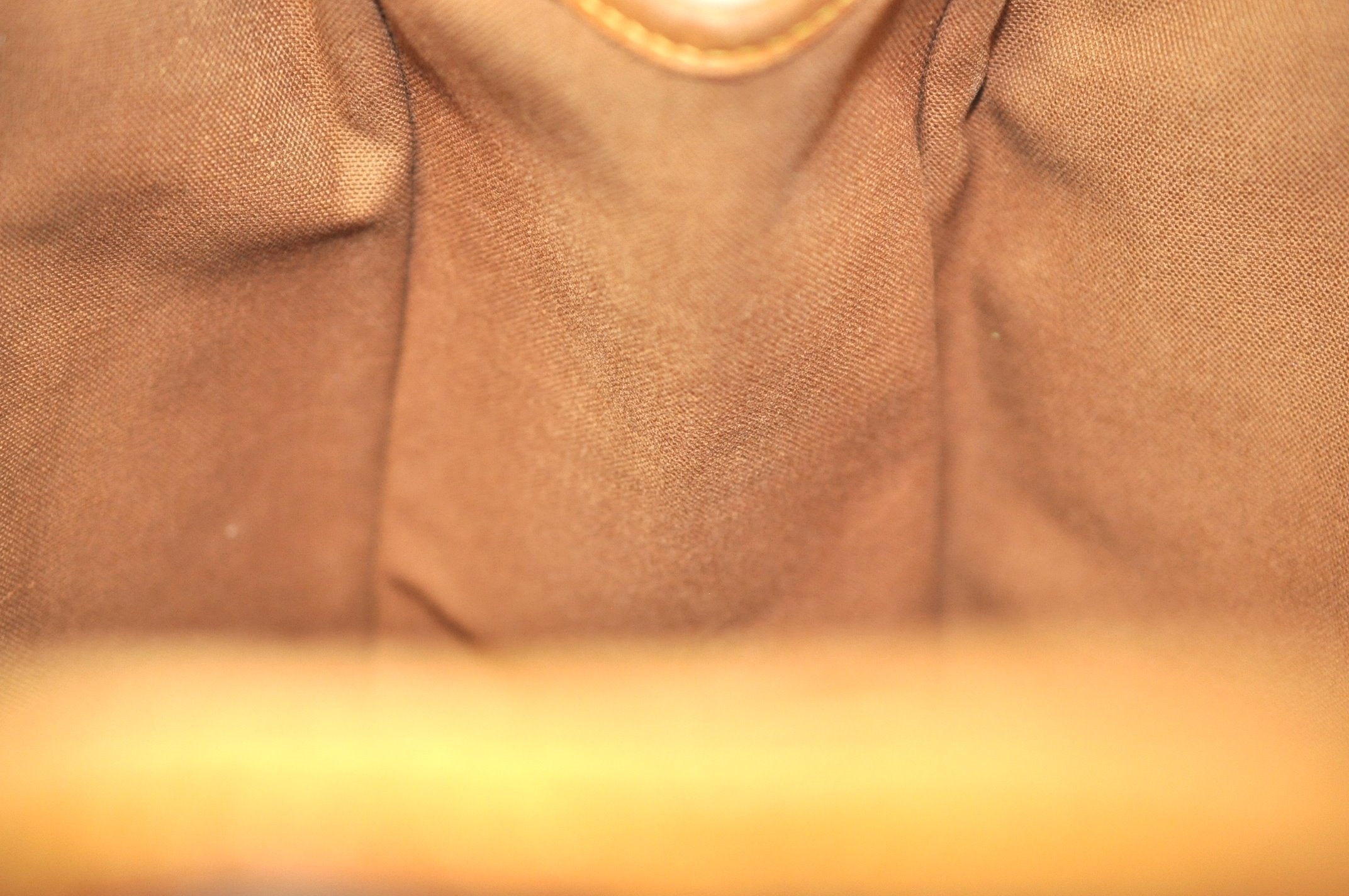 Authentic Louis Vuitton Monogram Batignolles Horizontal Tote Bag M51154 LV 6584J