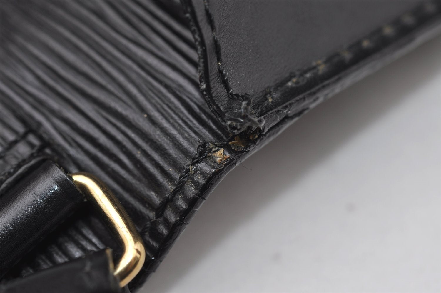 Auth Louis Vuitton Epi Pochette Sellier Dragonne Clutch Bag M52612 Black 6586I