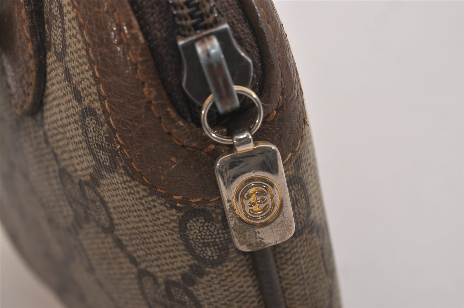 Authentic GUCCI Web Sherry Line Shoulder Bag GG PVC Leather Brown Junk 6586J