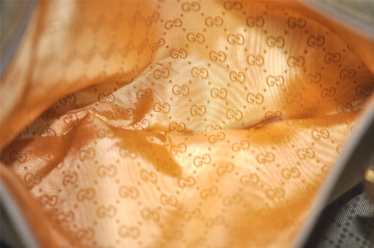 Authentic GUCCI Vintage Micro GG PVC Leather Shoulder Cross Body Bag Brown 6590J