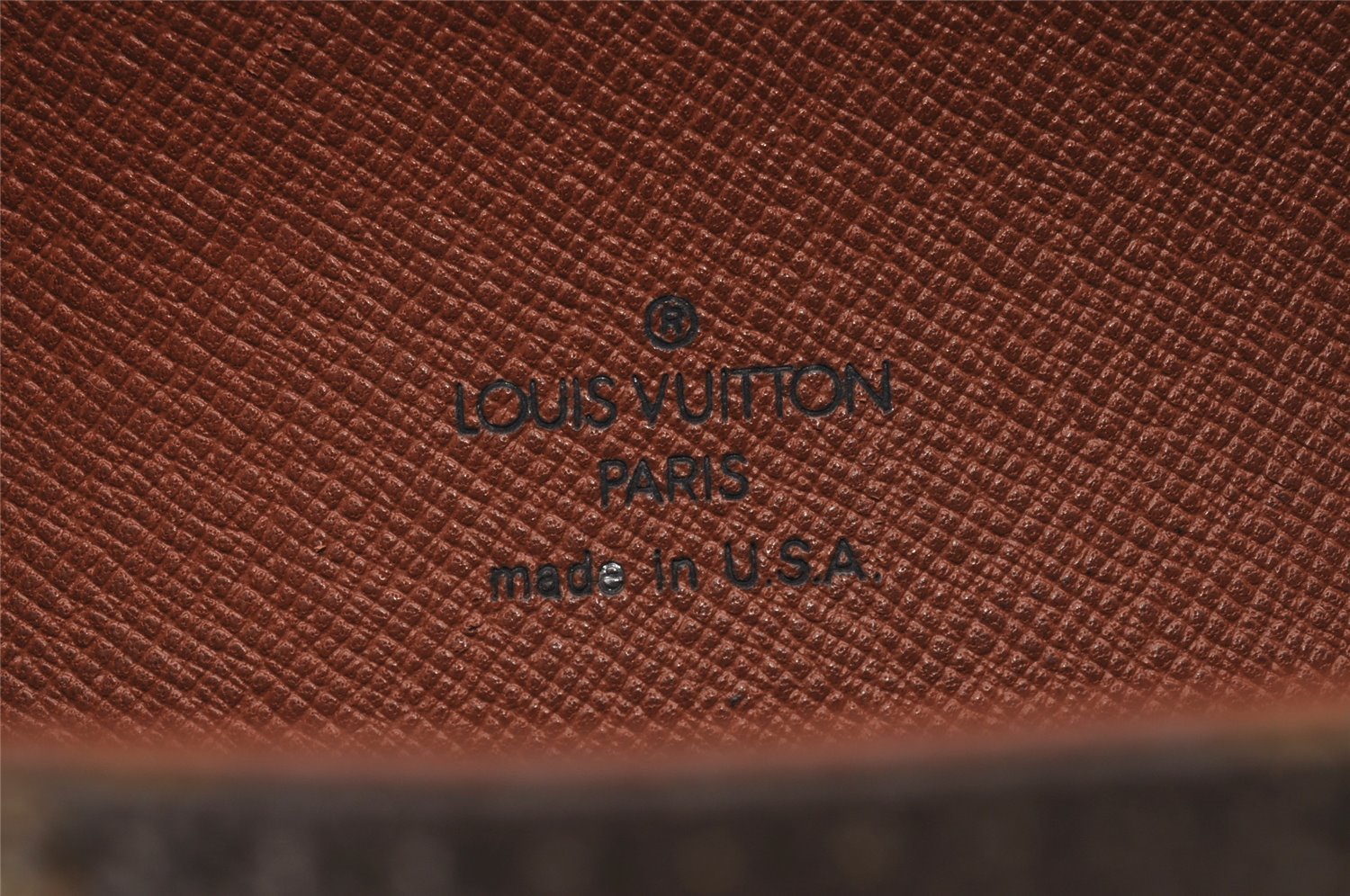 Authentic Louis Vuitton Monogram Saint Cloud GM M51242 Shoulder Cross Bag 6593I