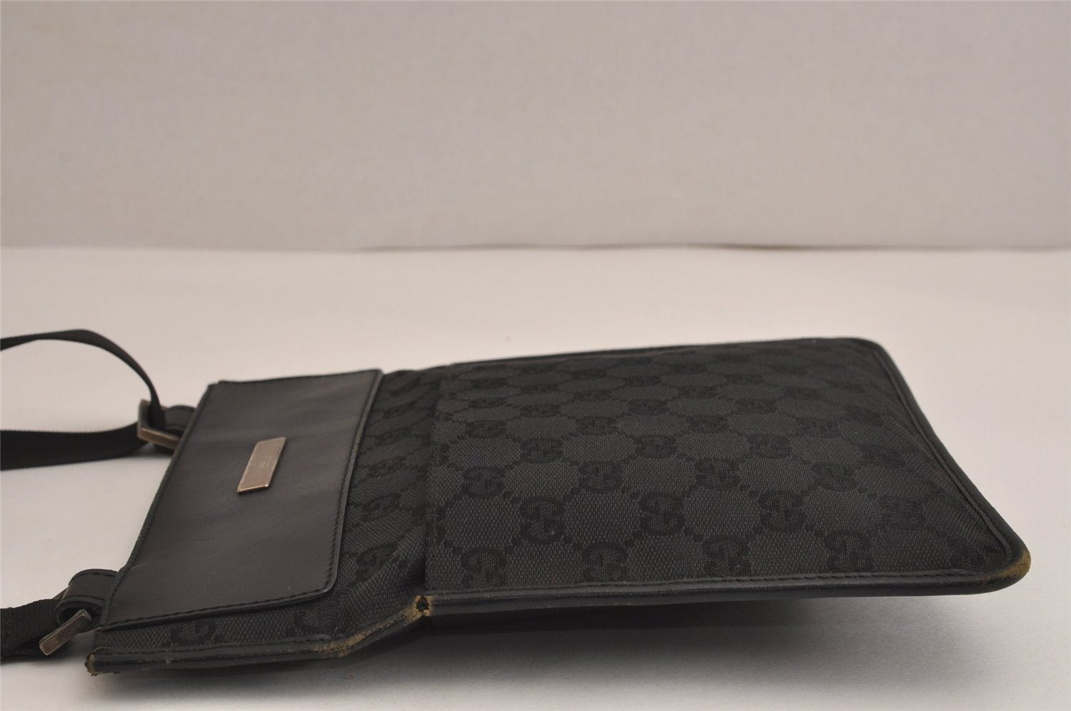 Authentic GUCCI Shoulder Cross Body Bag GG Canvas Leather 0190348 Black 6593J