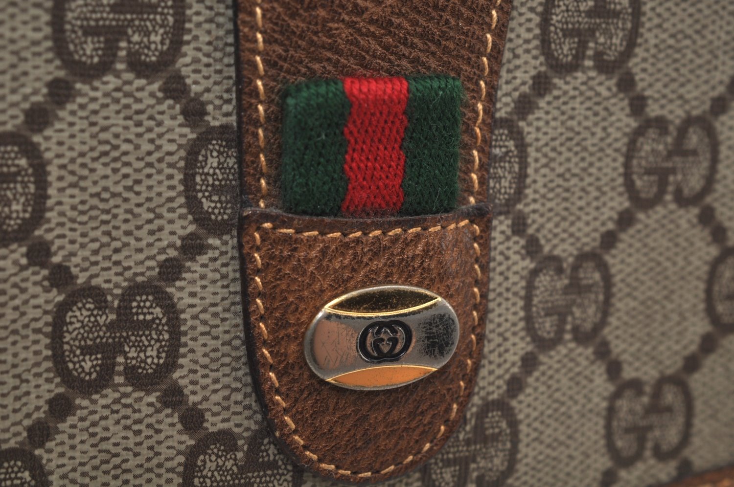 Authentic GUCCI Web Sherry Line Clutch Hand Bag Purse GG PVC Leather Brown 6596J
