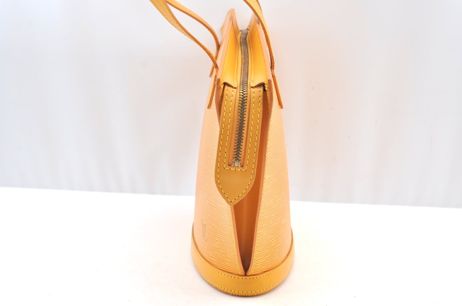 Authentic Louis Vuitton Epi Saint Jacques Hand Bag Yellow M52279 LV 6601H