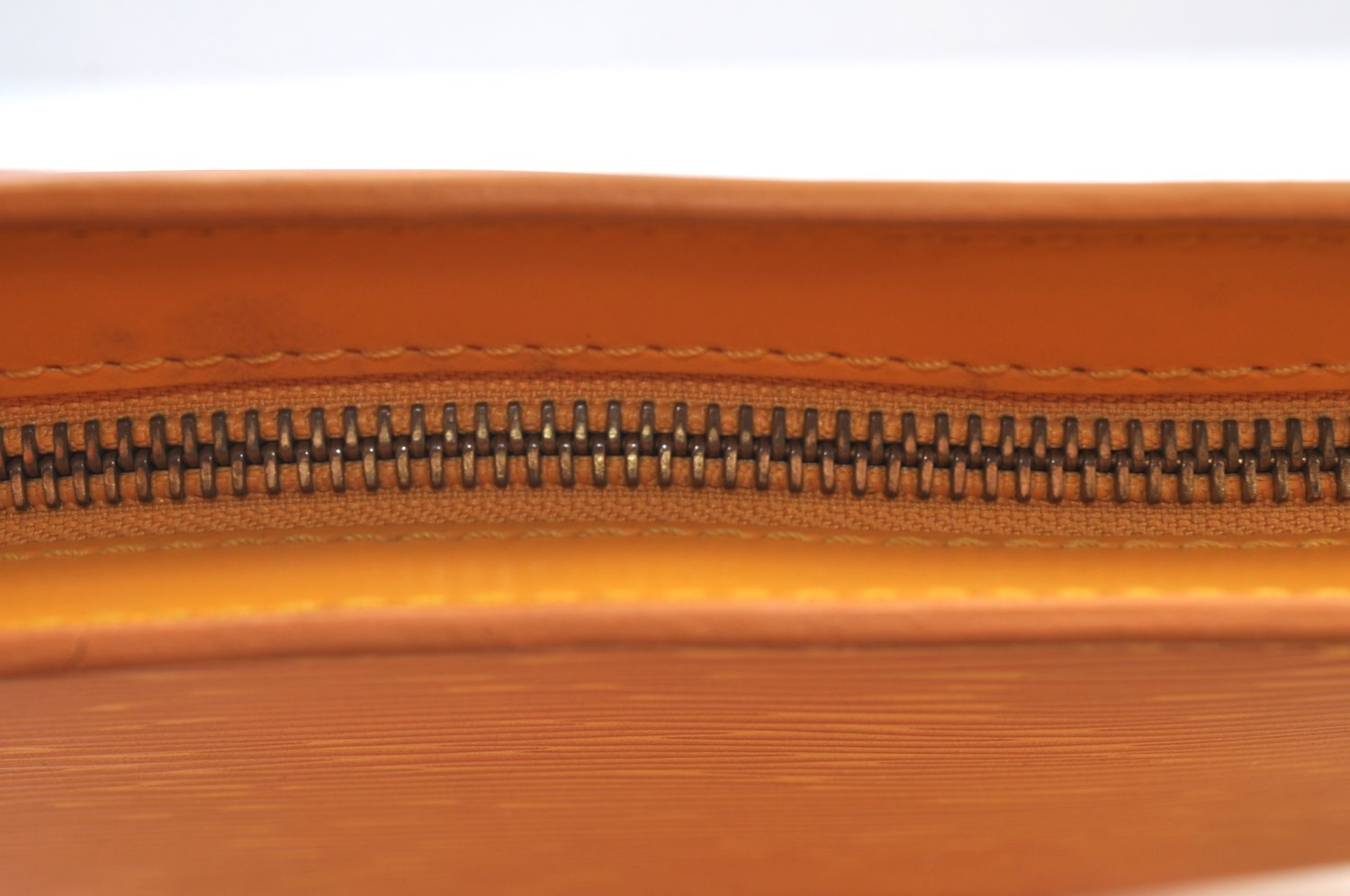 Authentic Louis Vuitton Epi Saint Jacques Hand Bag Yellow M52279 LV 6601H