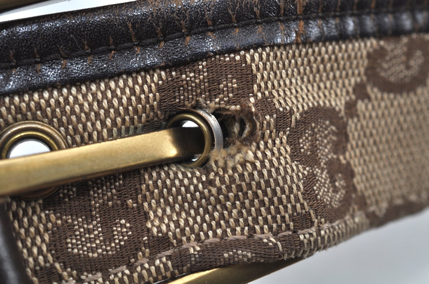 Authentic GUCCI Shoulder Cross Body Bag GG Canvas Leather 90656 Brown 6607J