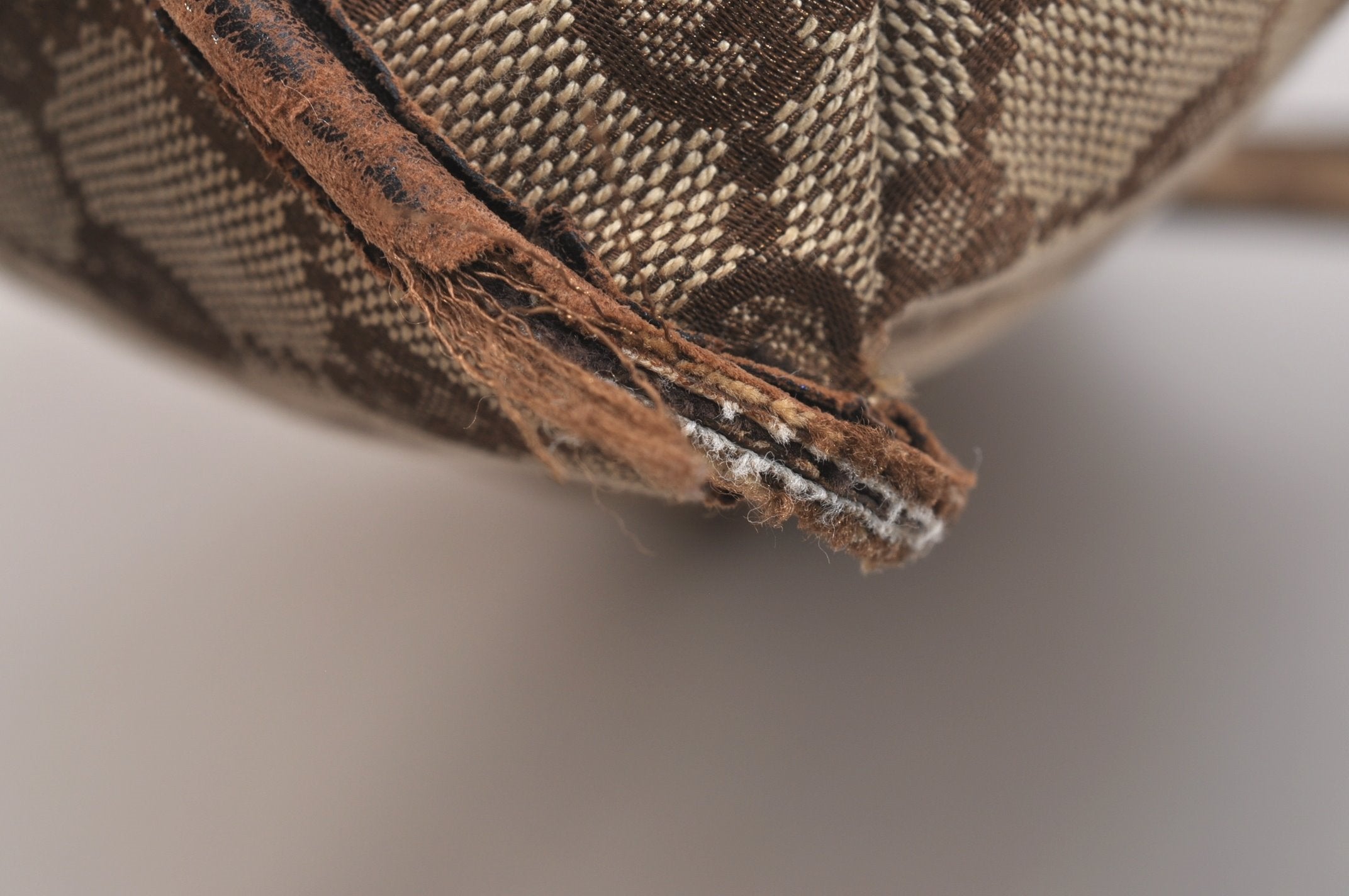 Authentic GUCCI Shoulder Cross Body Bag GG Canvas Leather 90656 Brown 6607J