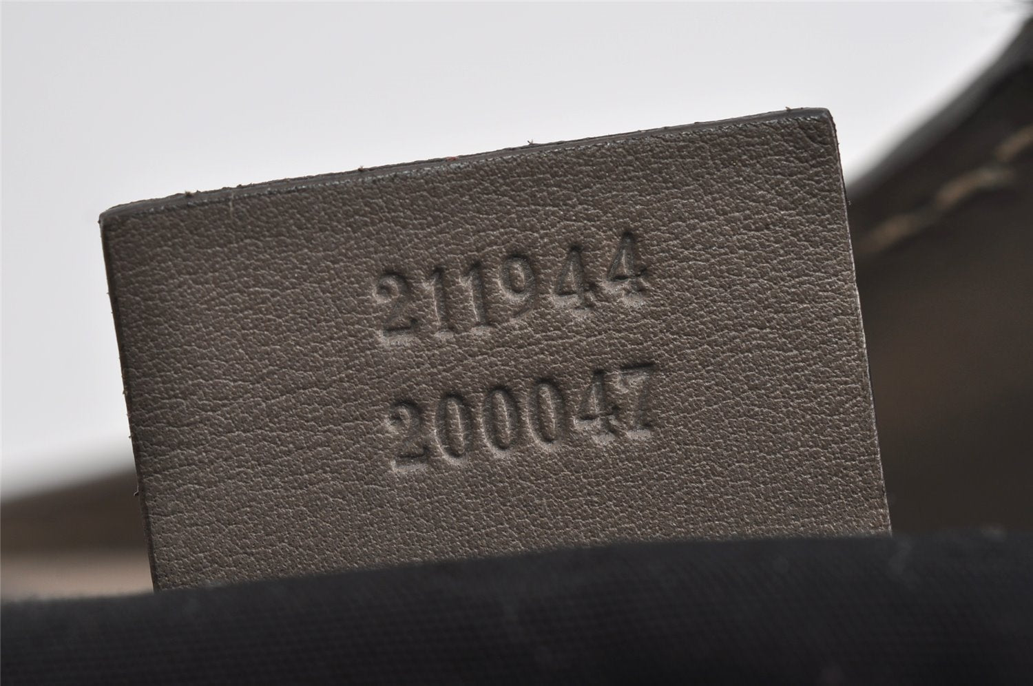 Authentic GUCCI Guccissima Sukey Shoulder Tote Bag GG Leather 211944 Gray 6616I