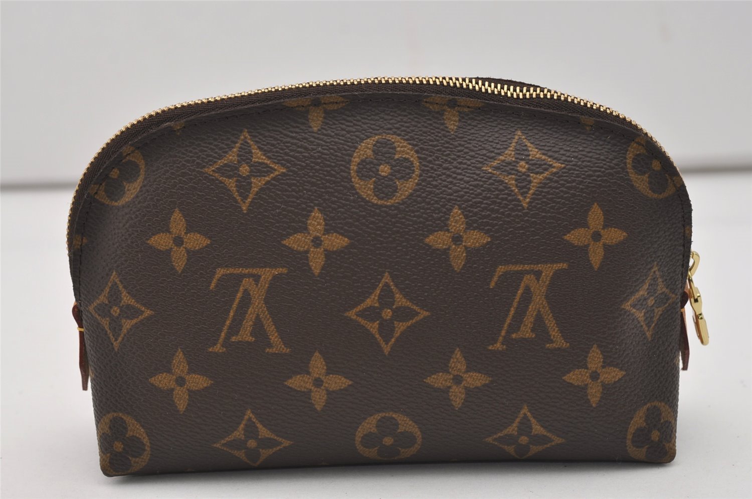 Authentic Louis Vuitton Monogram Pochette Cosmetic Pouch M47515 LV 6628I