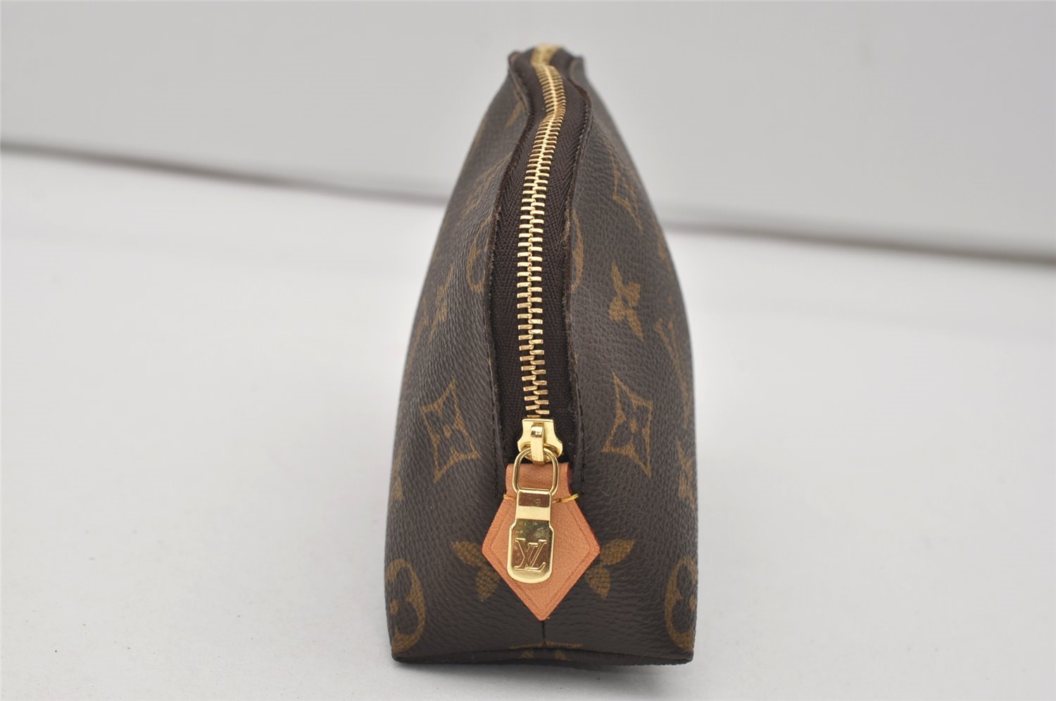 Authentic Louis Vuitton Monogram Pochette Cosmetic Pouch M47515 LV 6628I