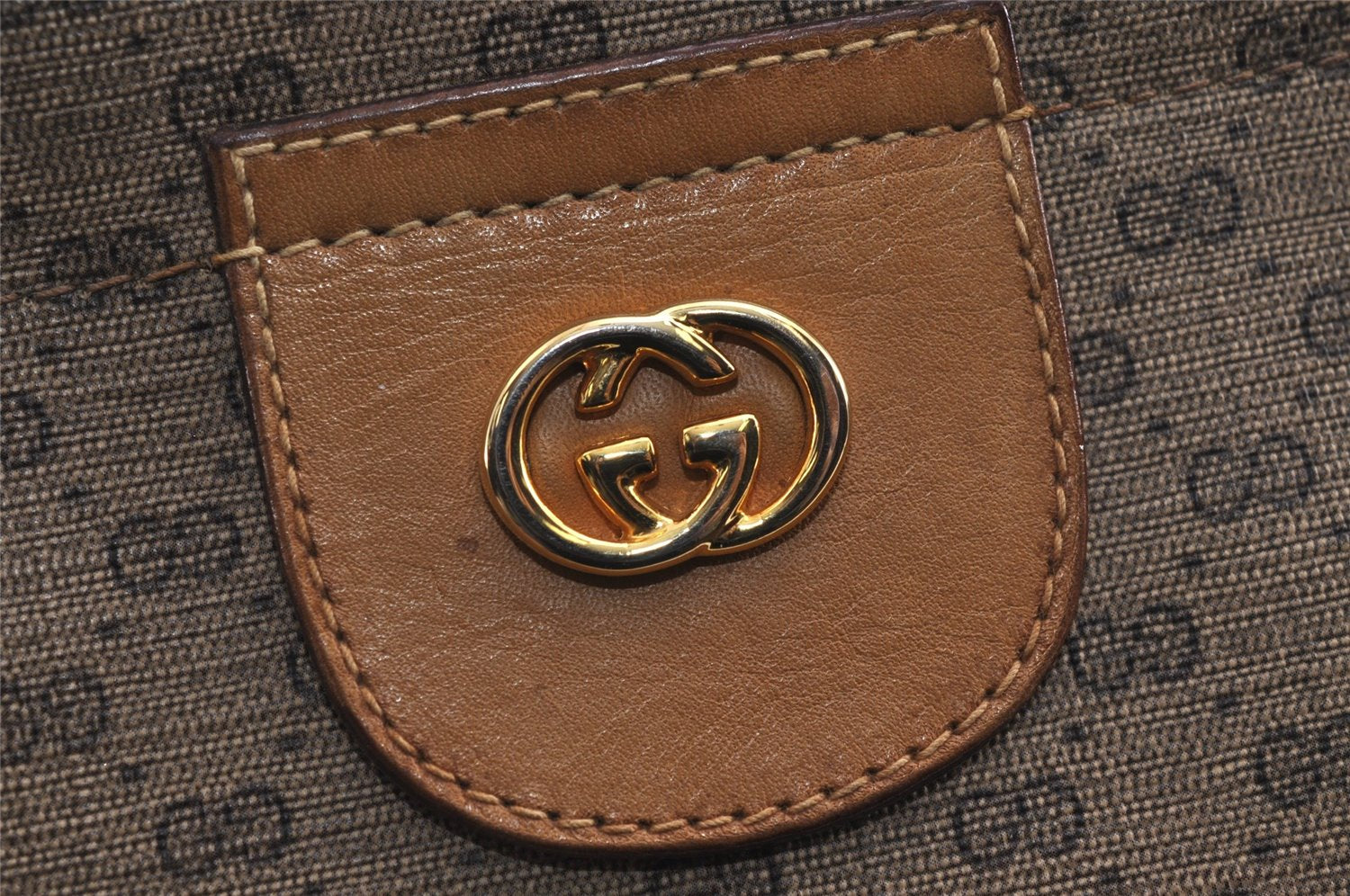 Authentic GUCCI Vintage Micro GG PVC Leather Clutch Hand Bag Purse Brown 6630J