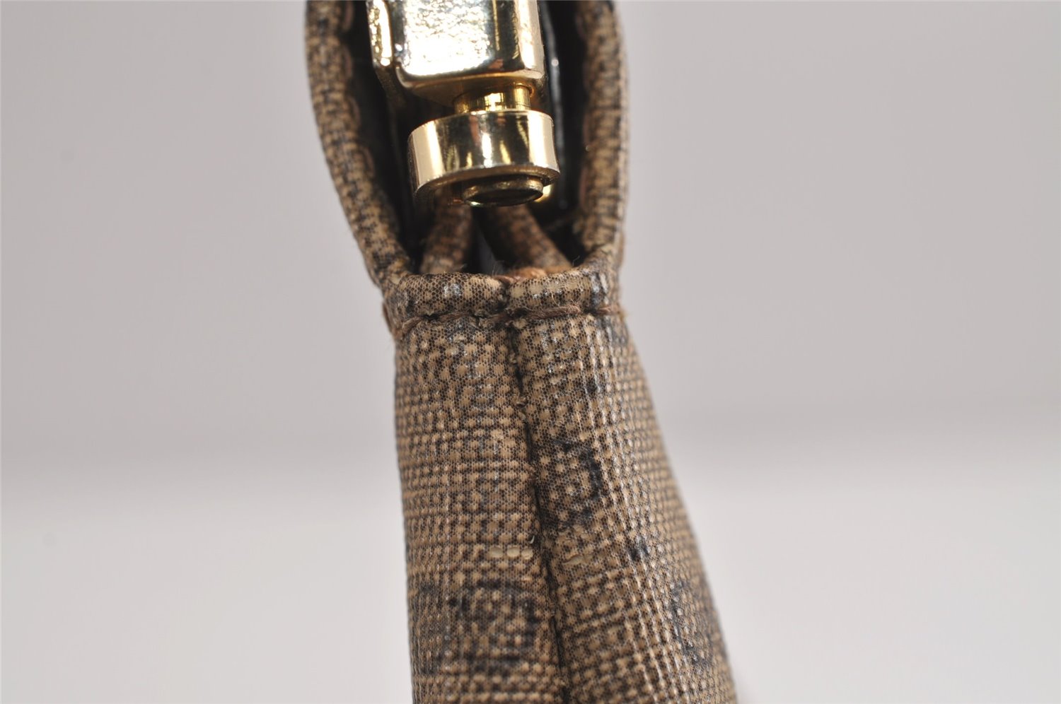 Authentic GUCCI Vintage Micro GG PVC Leather Clutch Hand Bag Purse Brown 6630J