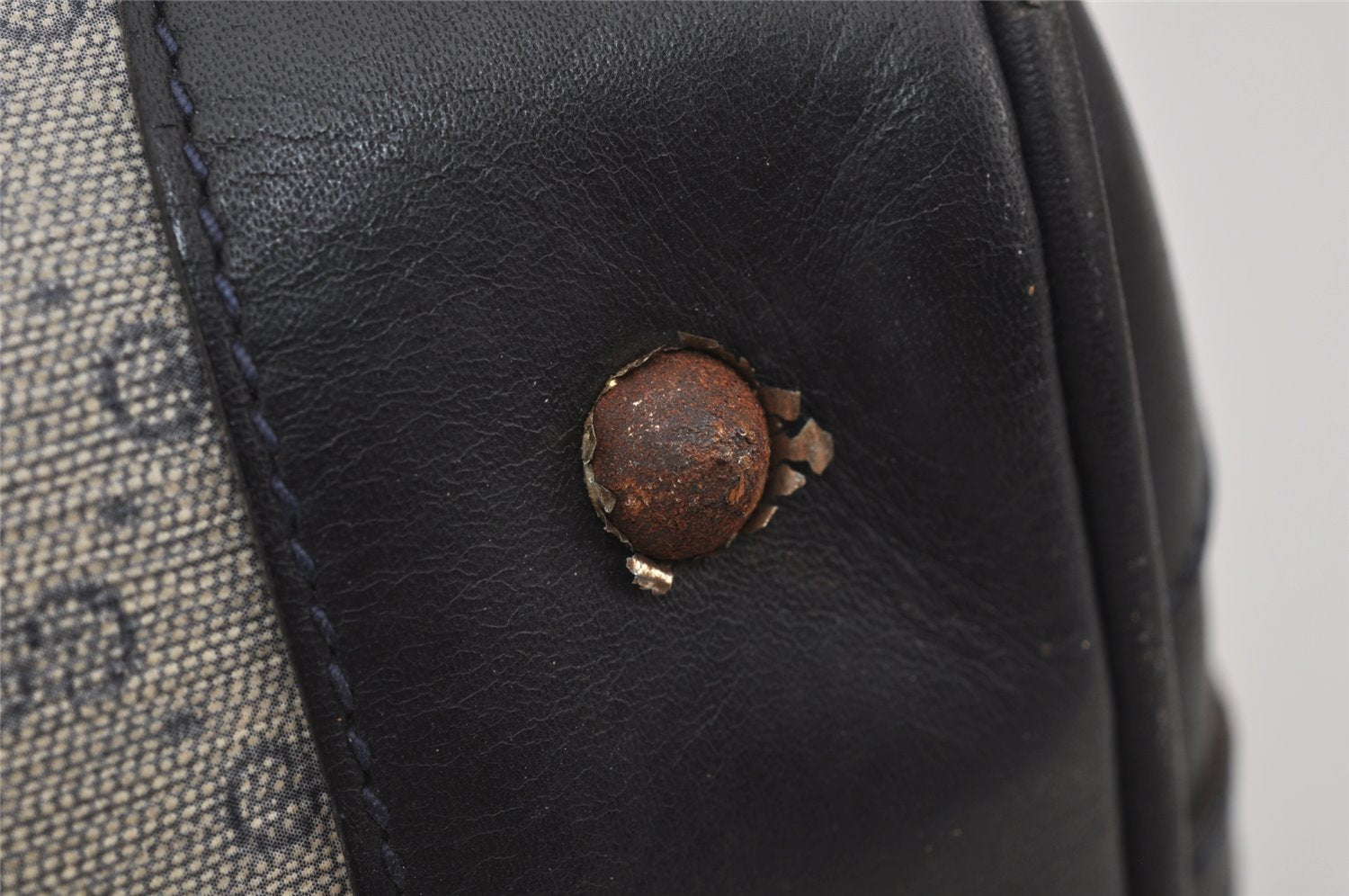 Authentic GUCCI Vintage Micro GG PVC Leather Hand Bag Purse Navy Blue Junk 6638J