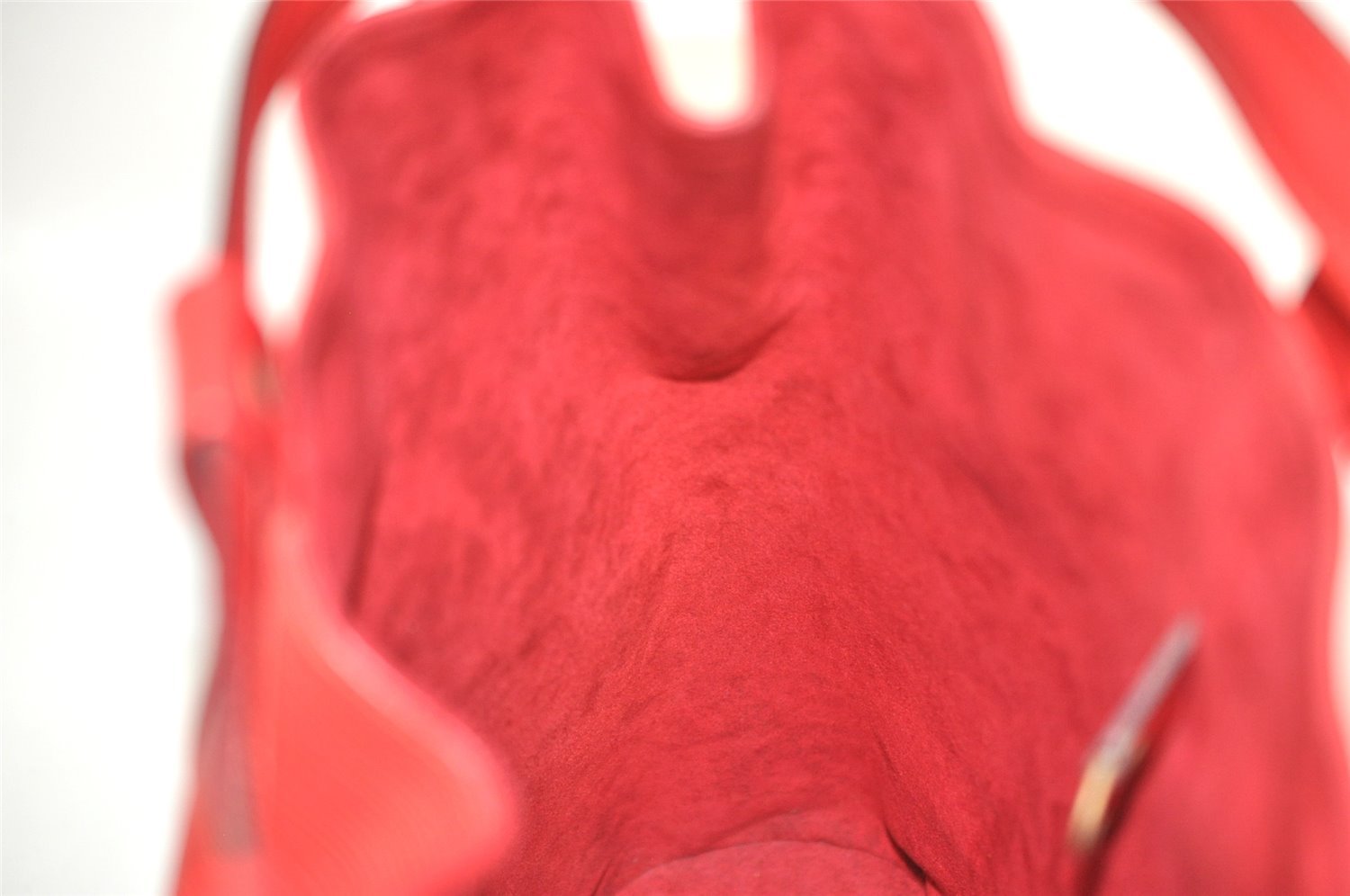 Authentic Louis Vuitton Epi Randonnee PM Shoulder Bag Red LV 6651I