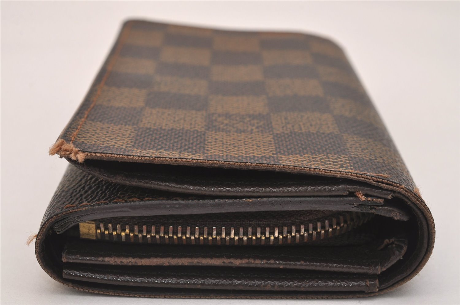Authentic Louis Vuitton Damier Portefeuille Tresor Wallet Purse N61736 LV 6654J