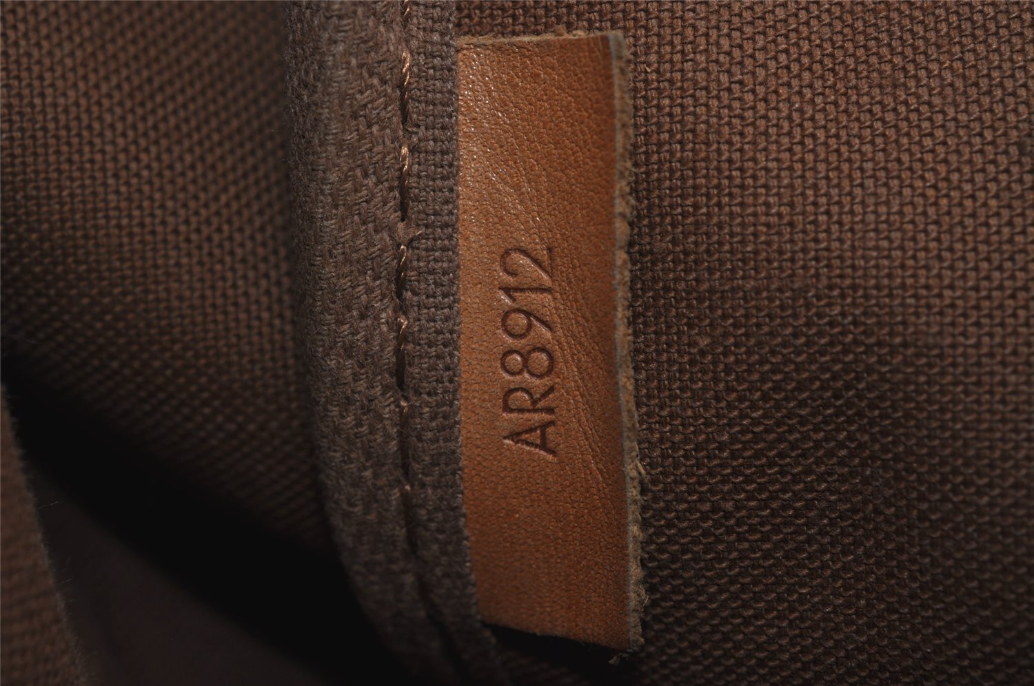 Authentic Louis Vuitton Monogram Saumur 35 Shoulder Cross Bag M42254 LV 6666I