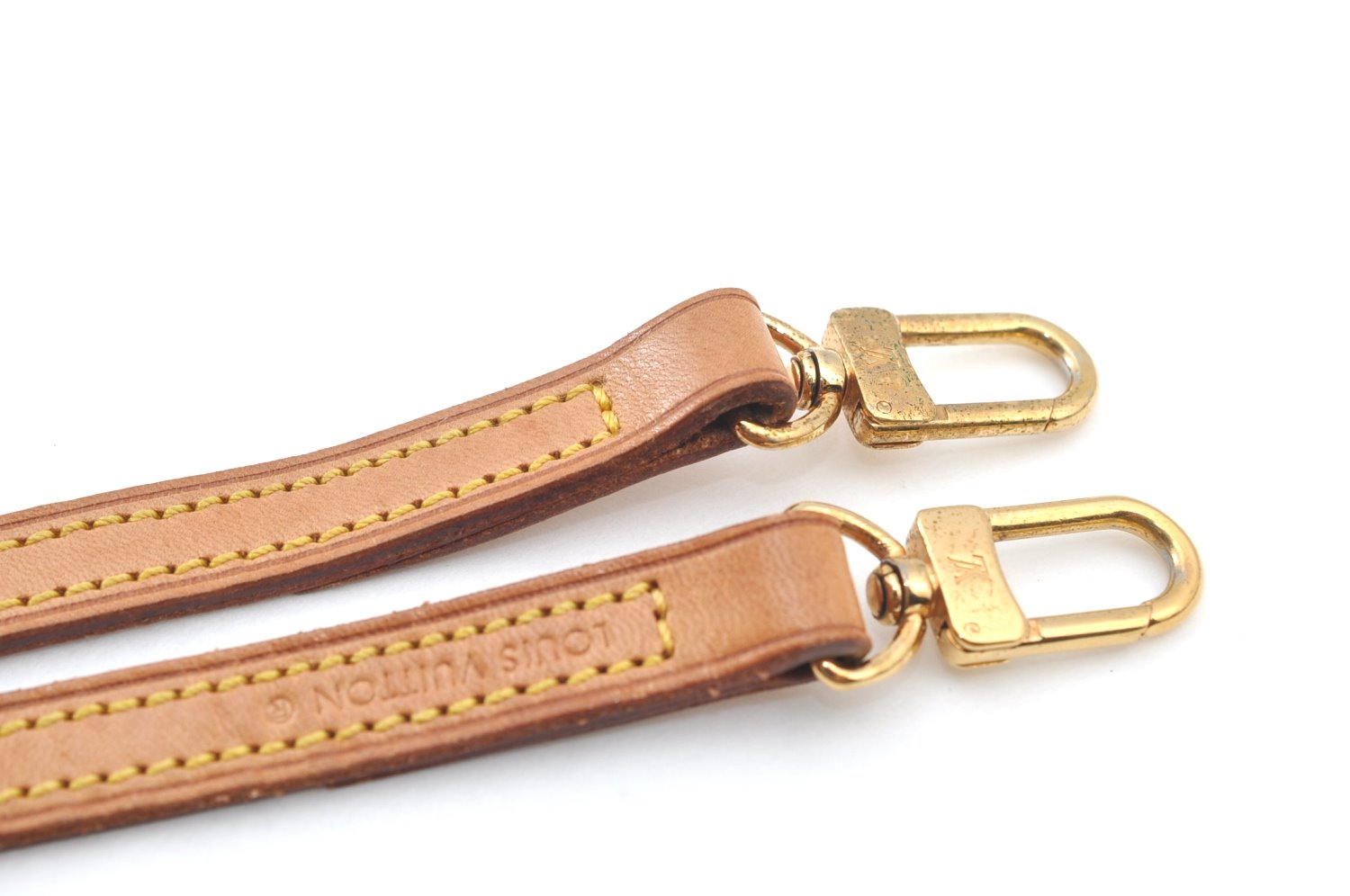 Authentic Louis Vuitton Leather Shoulder Strap Beige 47.6