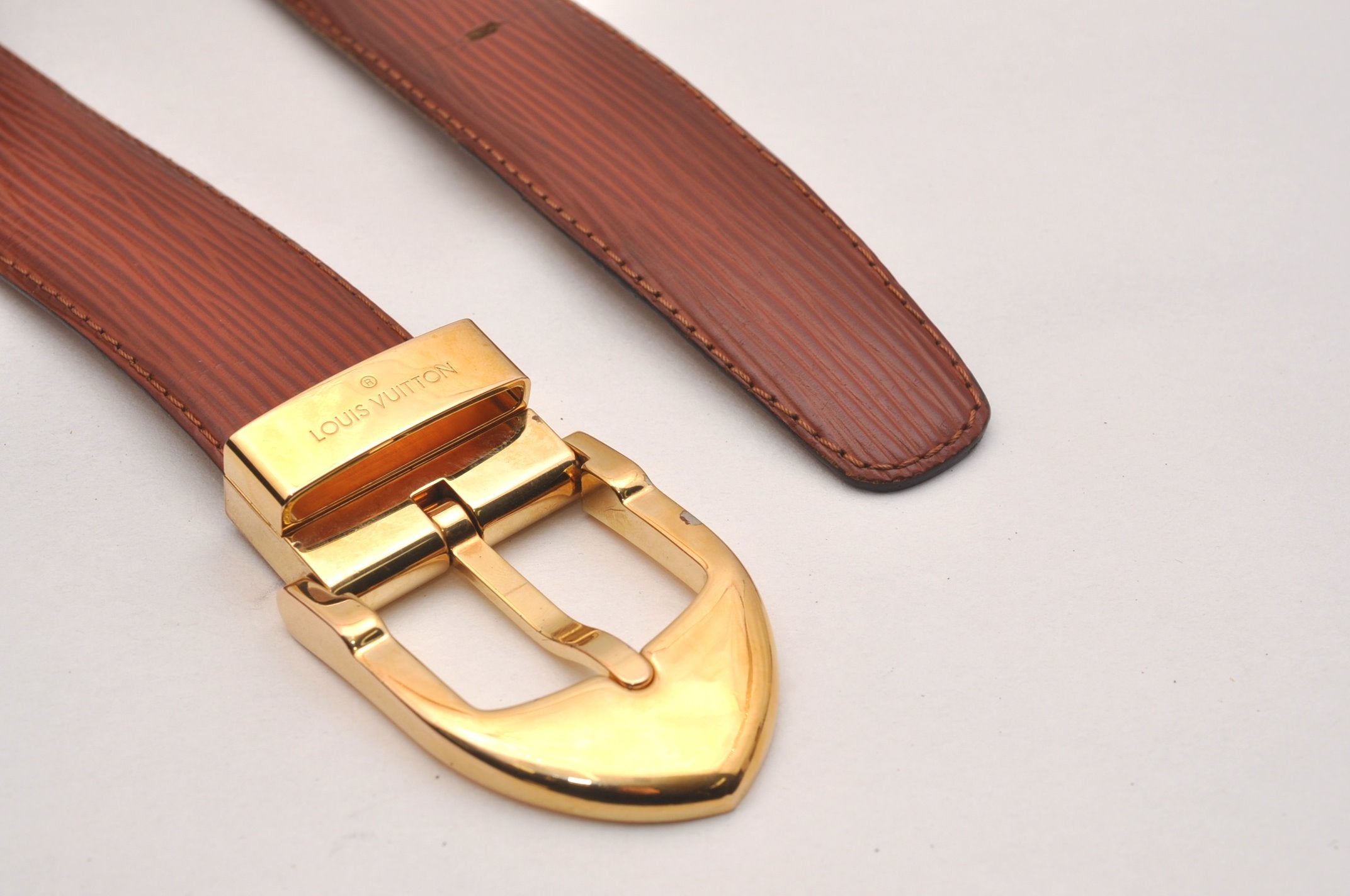 Authentic Louis Vuitton Epi Ceinture Belt 83-93cm 32.7-36.6